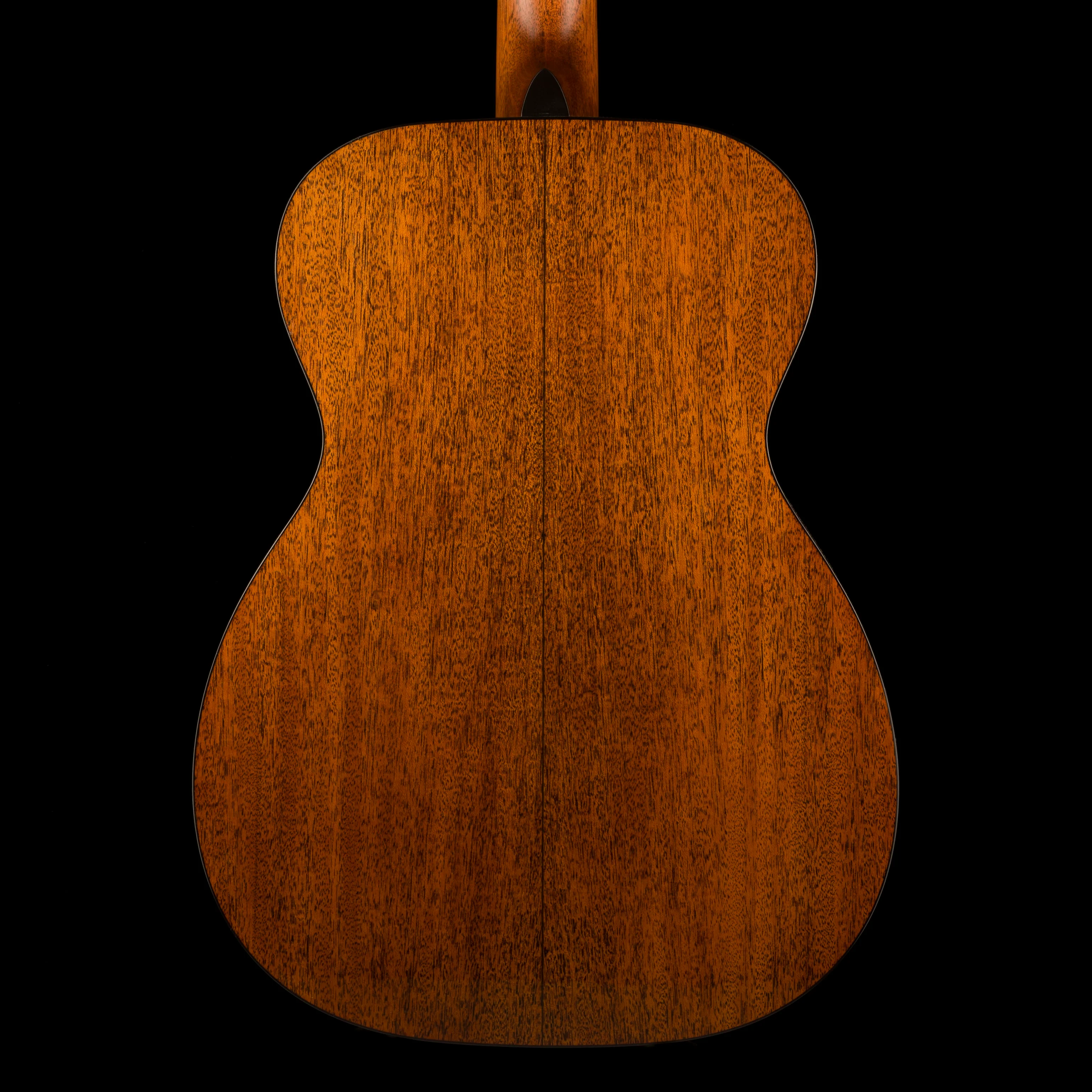 Martin 00-18 Sitka Solid Spruce Top Solid Mahogany Back & Sides Acoustic Guitar - Image 2