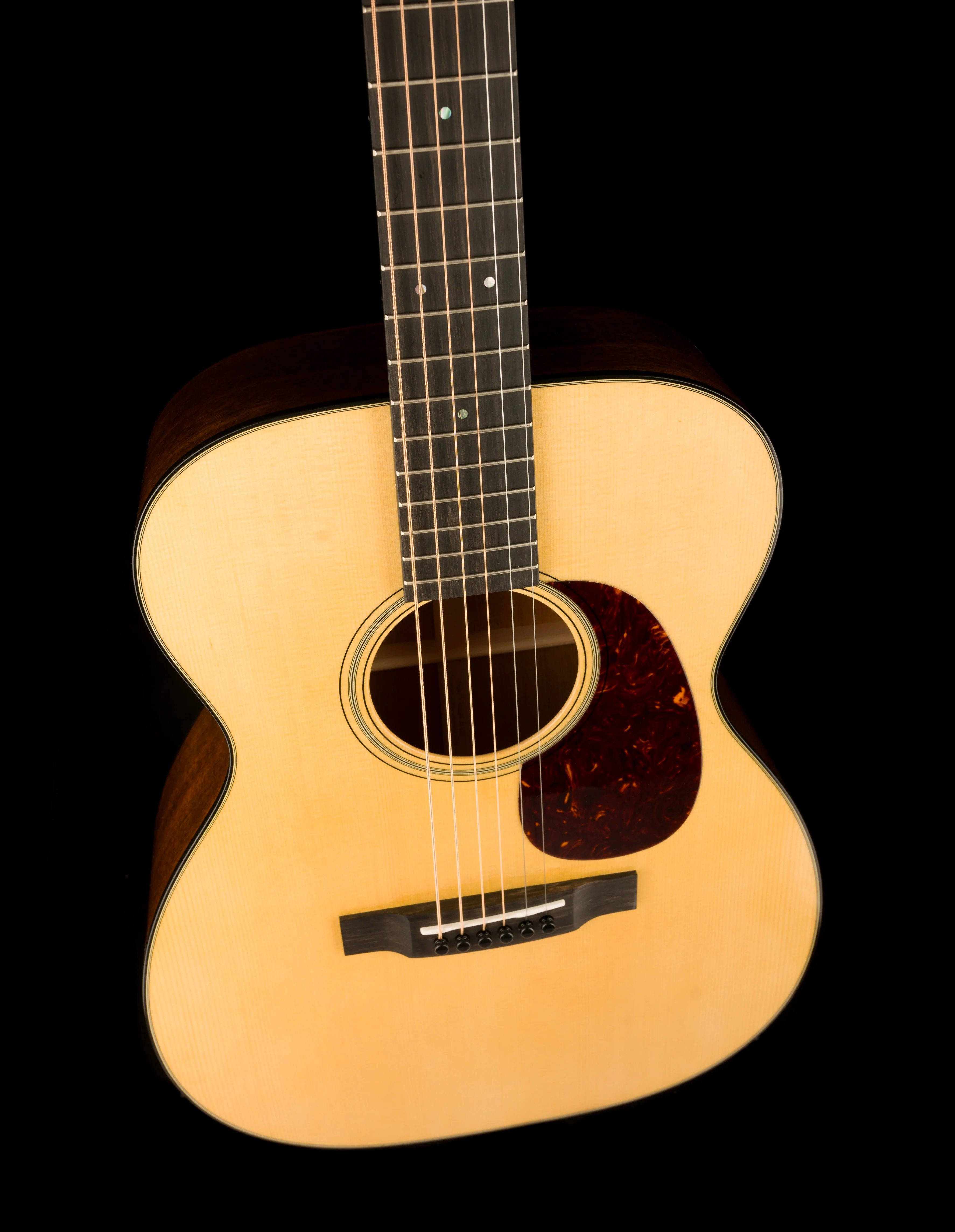 Martin 00-18 Sitka Solid Spruce Top Solid Mahogany Back & Sides Acoustic Guitar - Image 5