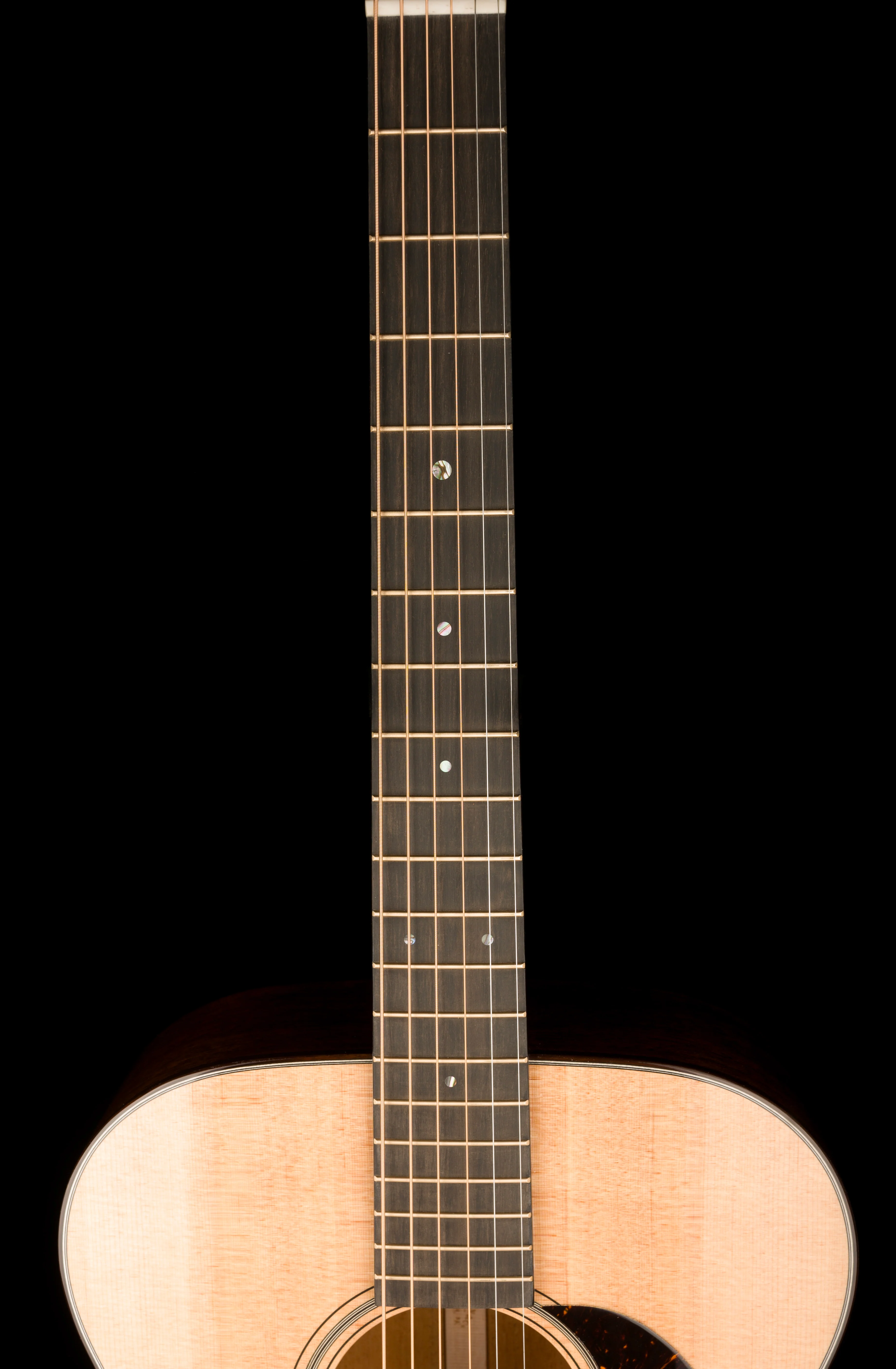 Martin 000-18 Modern Deluxe Acoustic Guitar With Case - Image 11