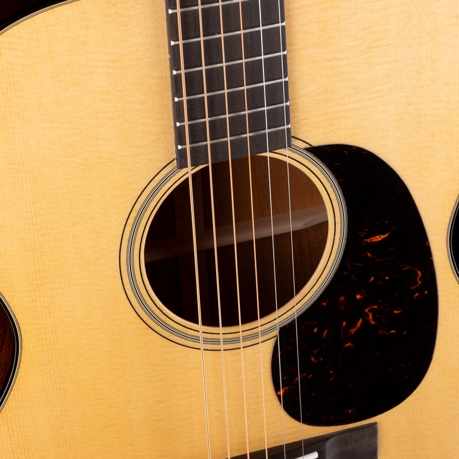 Martin 000-18 Standard (2025) Natural Acoustic Guitar with Case - Image 5