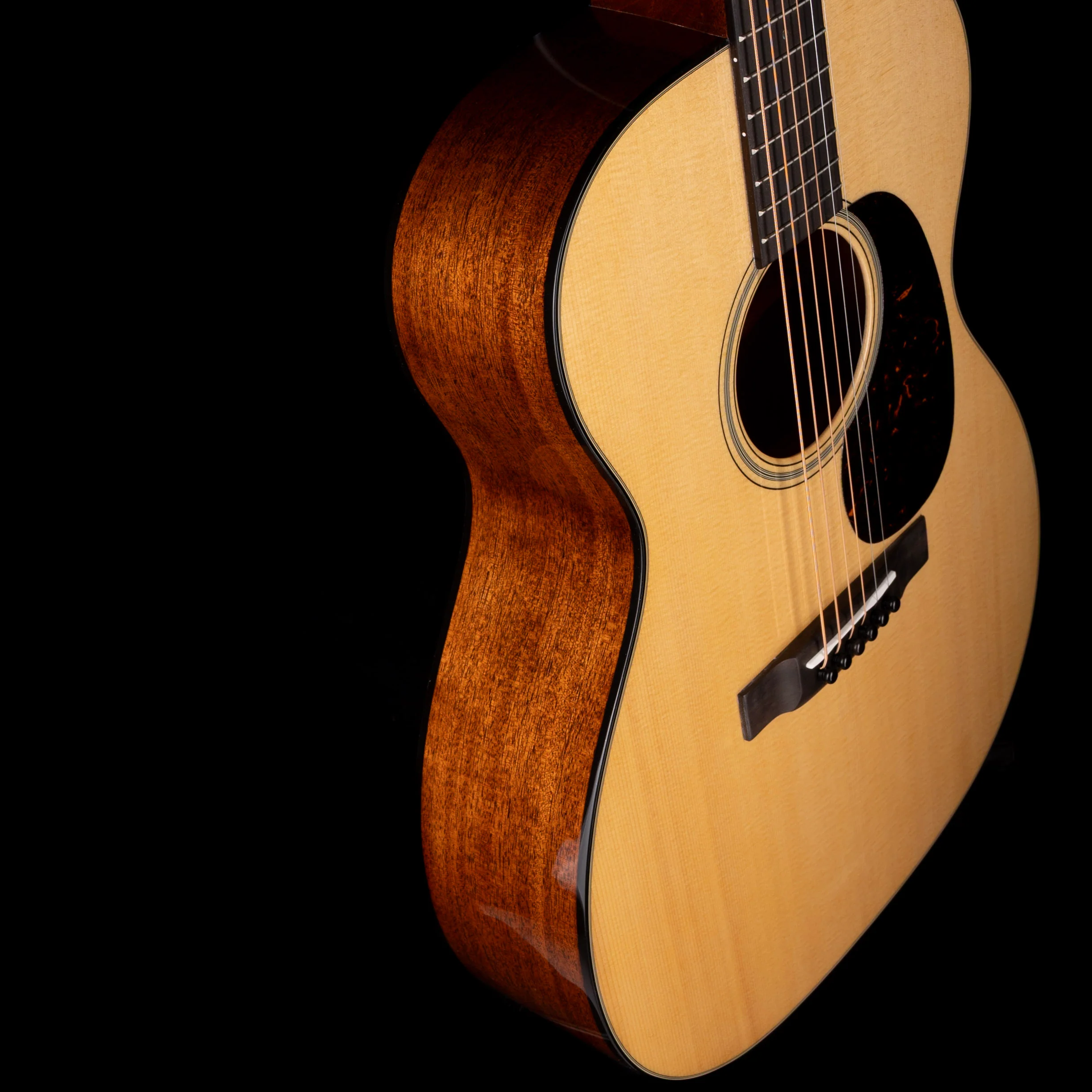 Martin 000-18 Standard (2025) Natural Acoustic Guitar with Case - Image 7