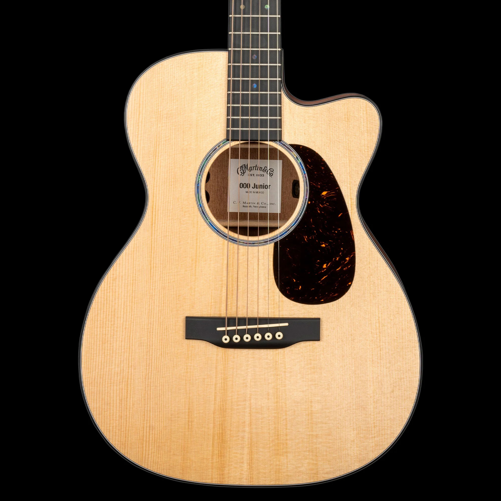 Martin 000C Jr E Natural with Gig Bag