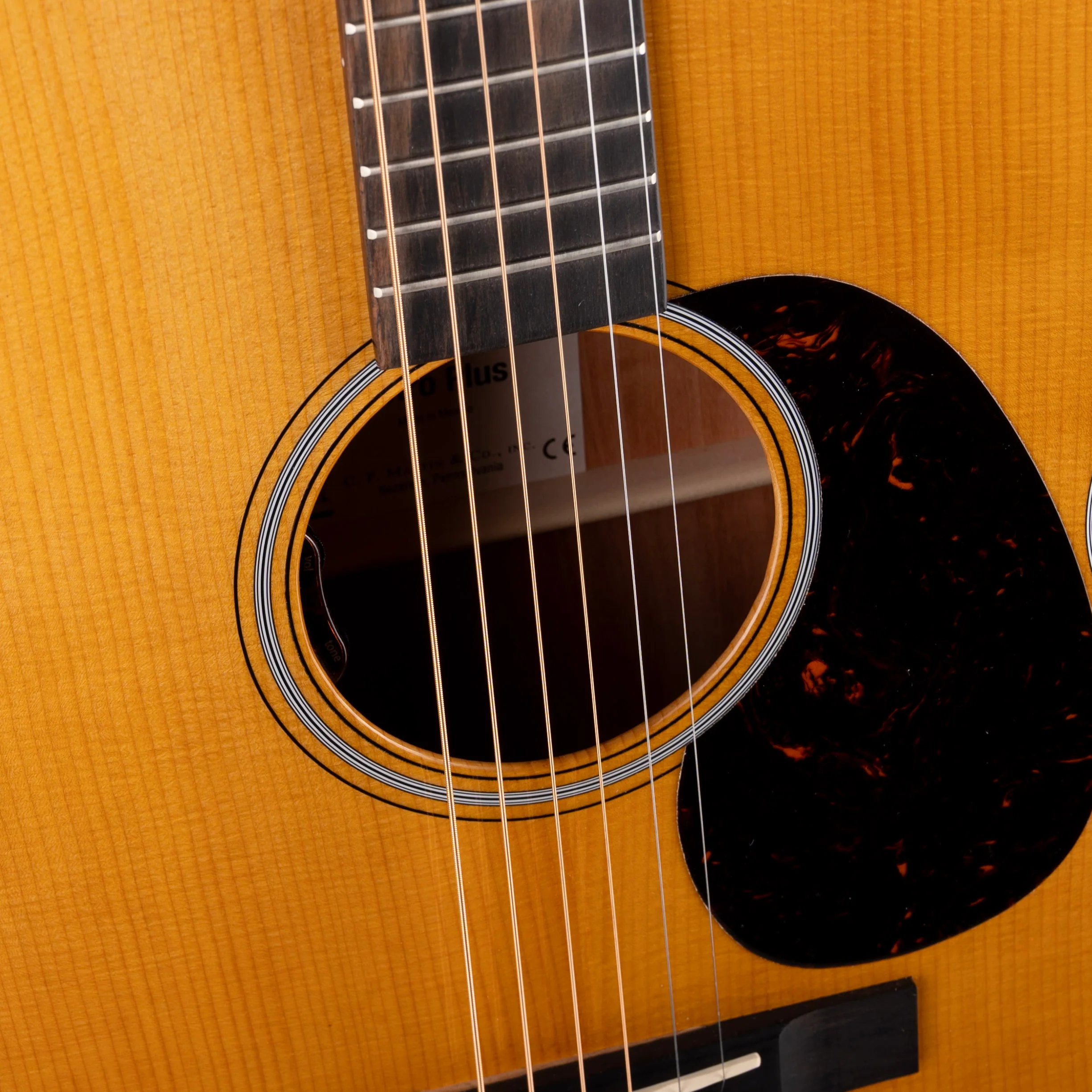 Martin 000E Retro Plus Mahogany Natural Acoustic Guitar with Case - Image 5