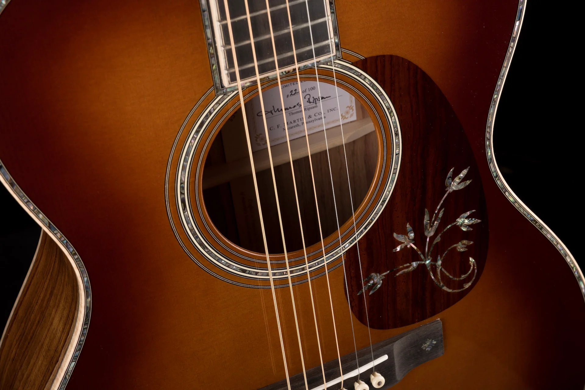 Martin CEO-10 Ambertone with Case - Only 100 Made - Image 7