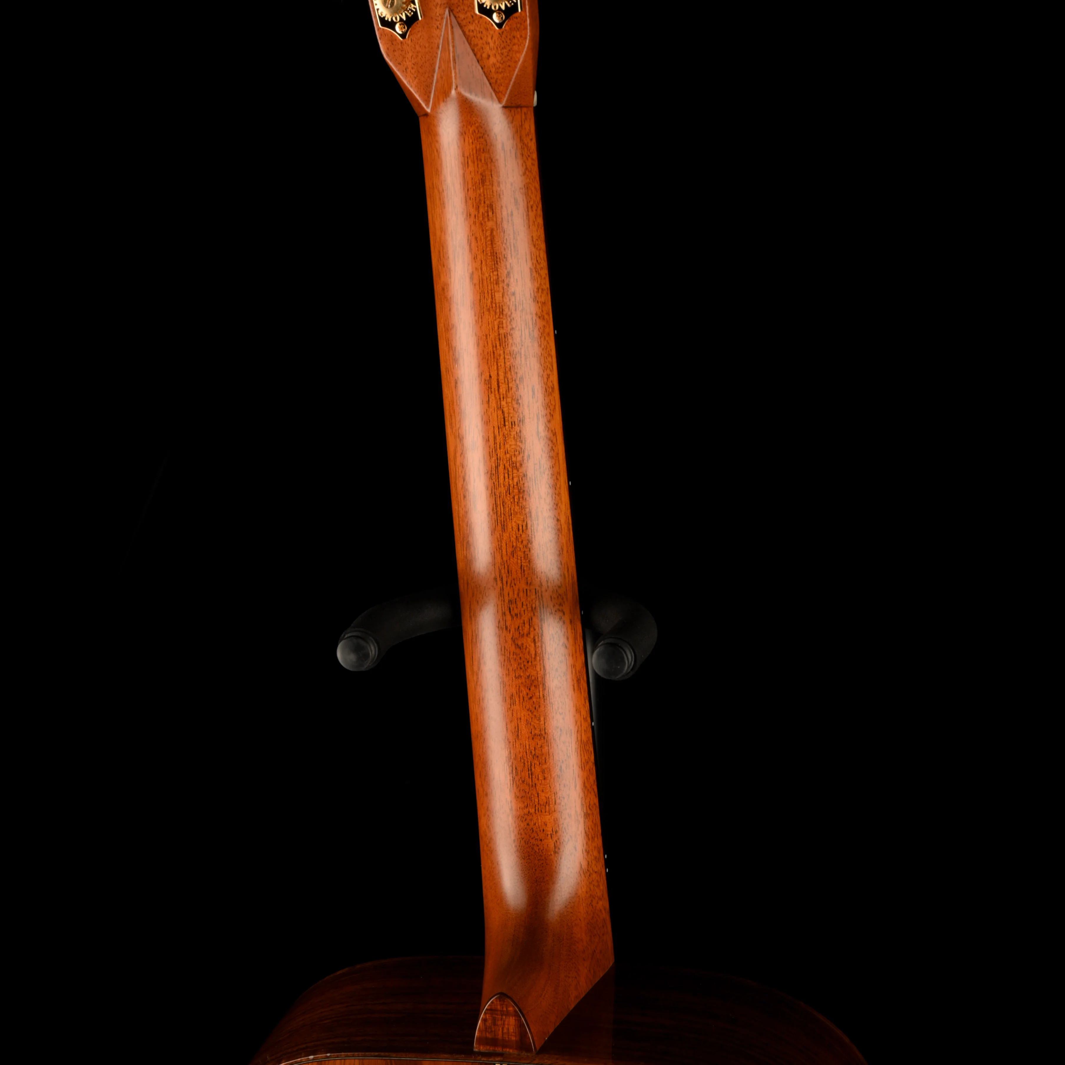 Martin Custom Shop 00-28 Deep Body Wild Grain East Indian Rosewood and Italian Alpine Spruce - Image 10