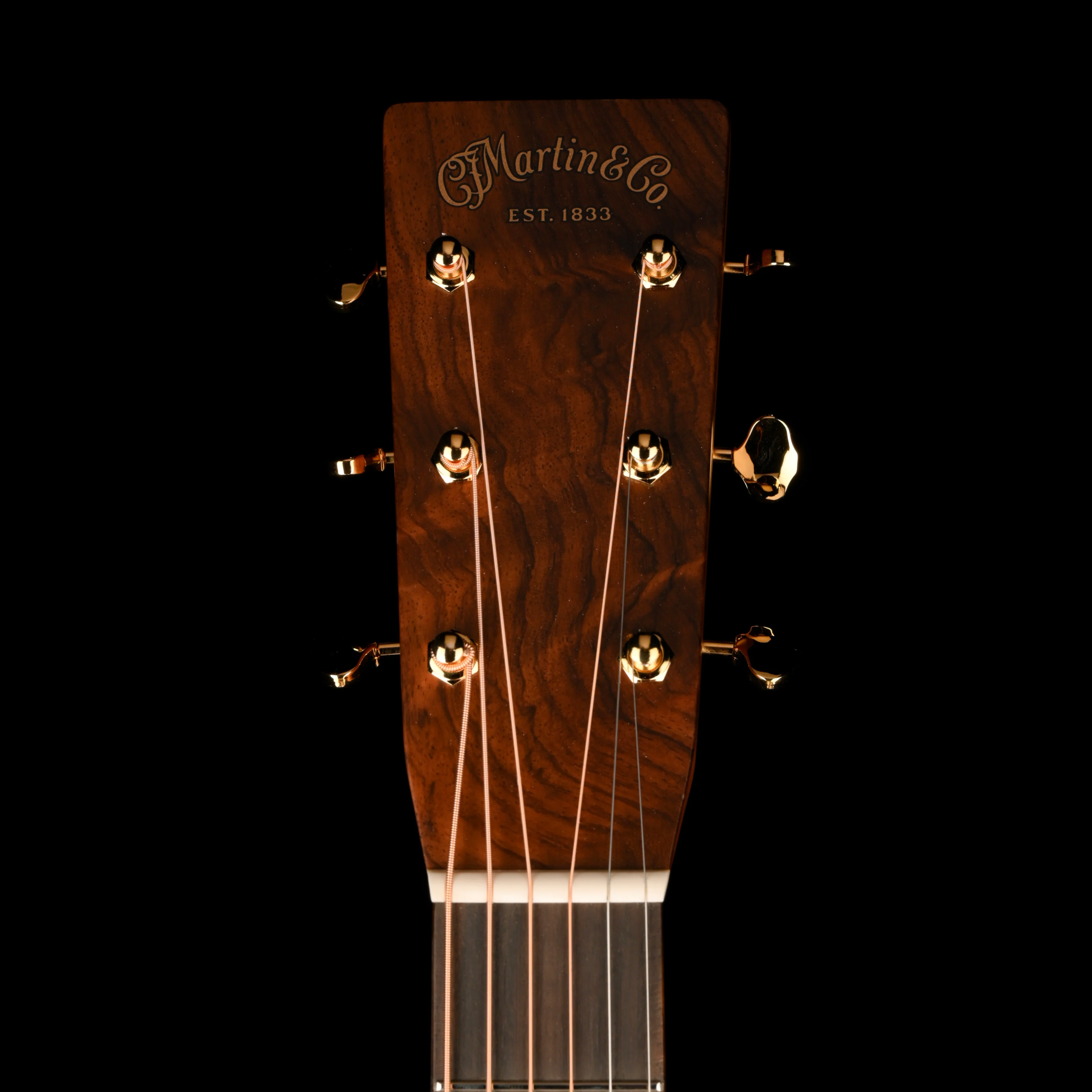 Martin Custom Shop 00-28 Deep Body Wild Grain East Indian Rosewood and Italian Alpine Spruce - Image 11