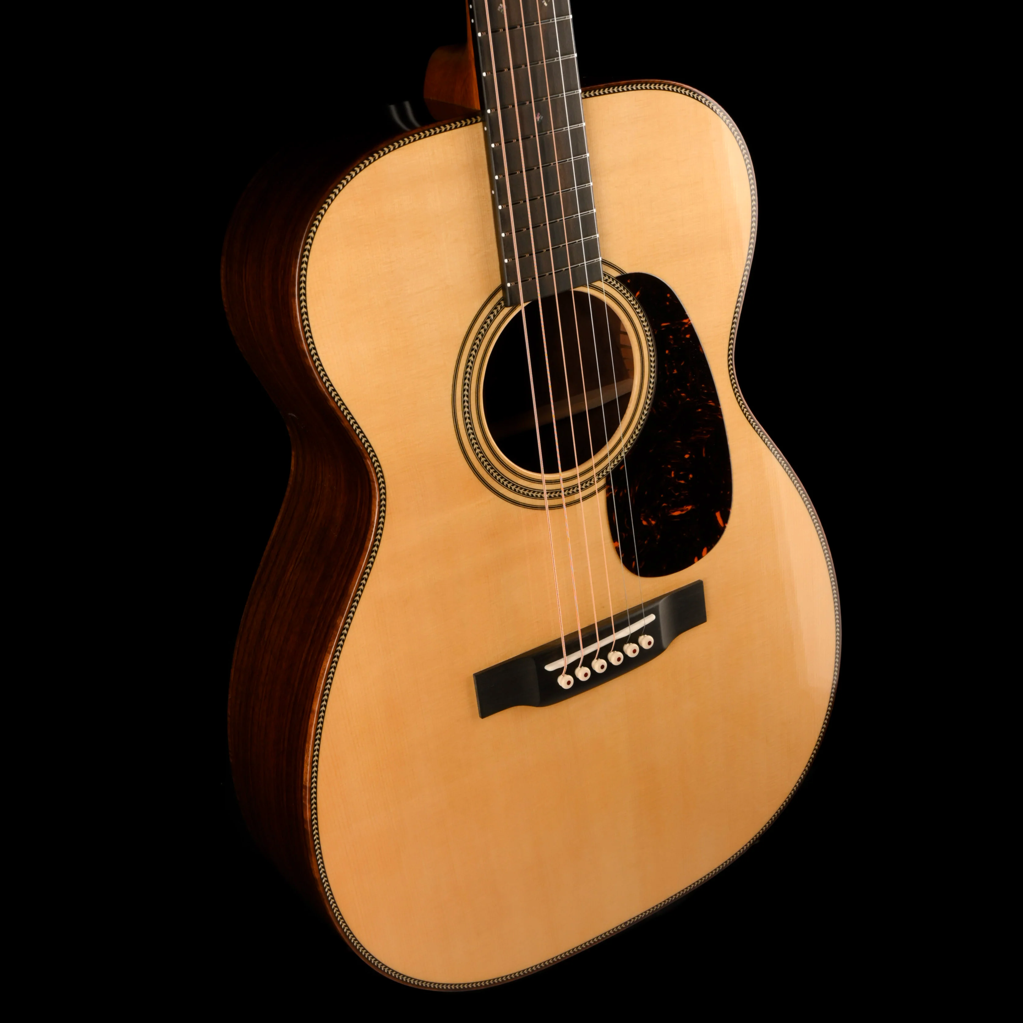Martin Custom Shop 00-28 Deep Body Wild Grain East Indian Rosewood and Italian Alpine Spruce - Image 4