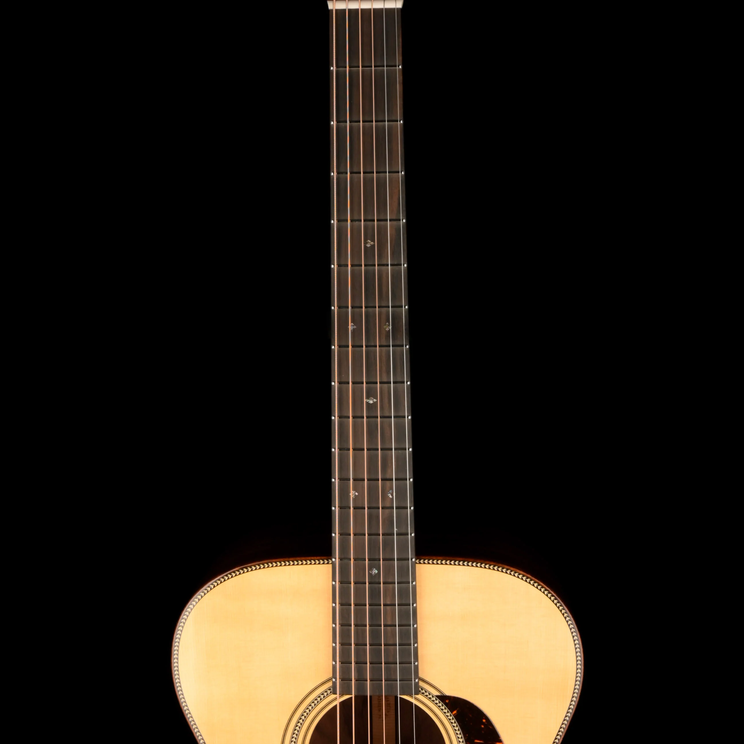 Martin Custom Shop 00-28 Deep Body Wild Grain East Indian Rosewood and Italian Alpine Spruce - Image 6