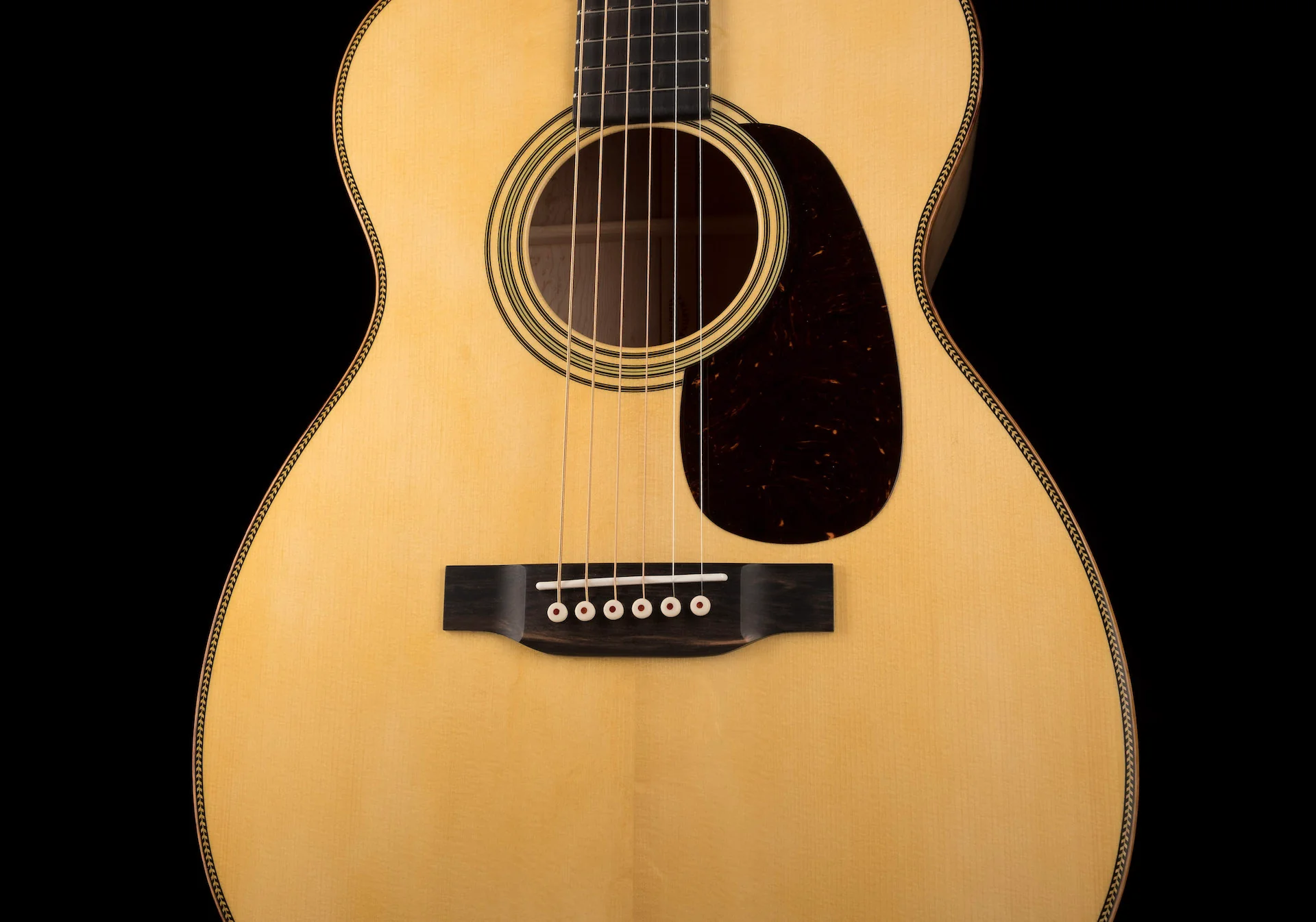 Martin Custom Shop 00-28 Deep Body Birdseye Maple with Alpine Spruce Top - Image 7