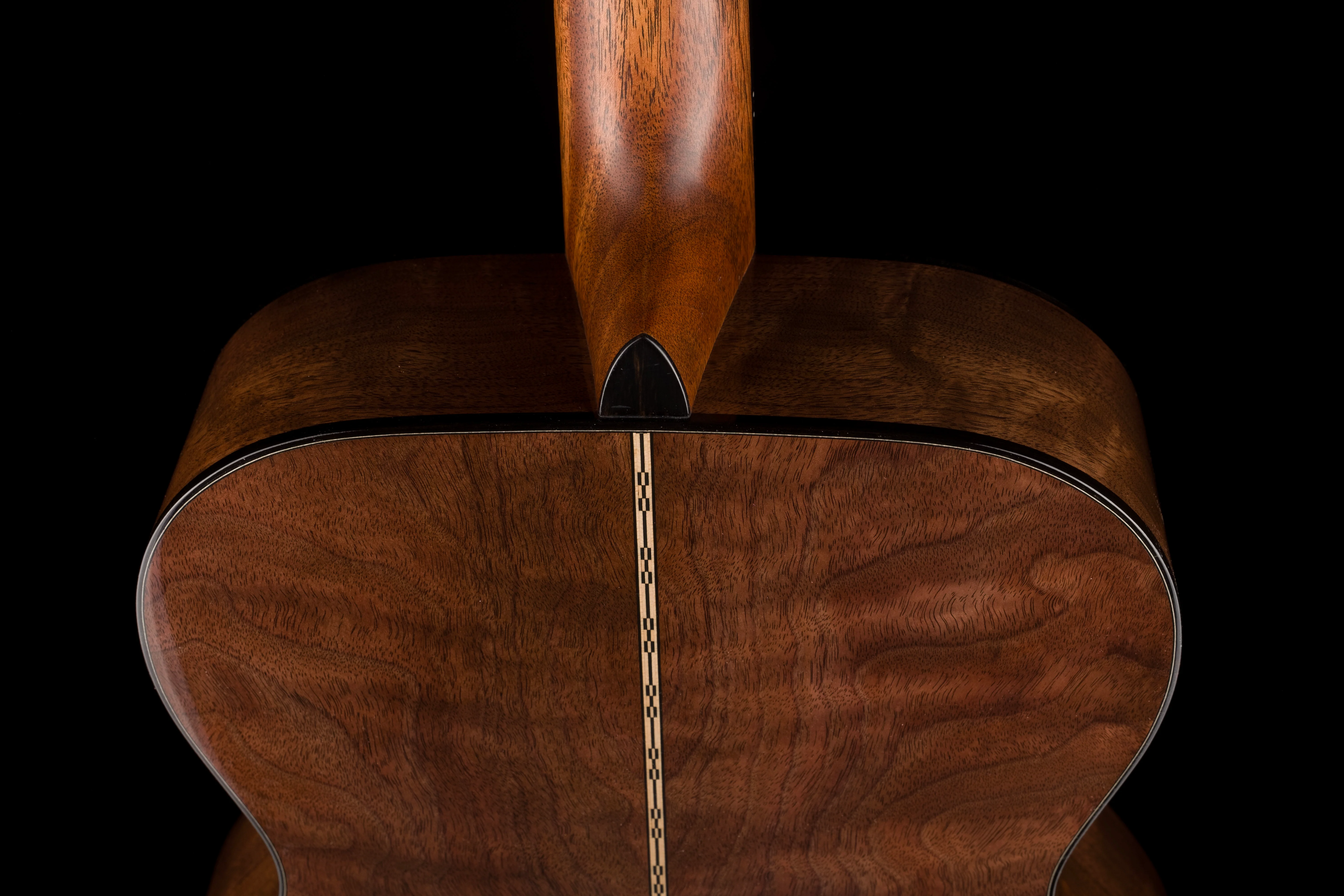 Martin Custom Shop 000-28 Figured Black Walnut With Sitka Spruce - Image 14