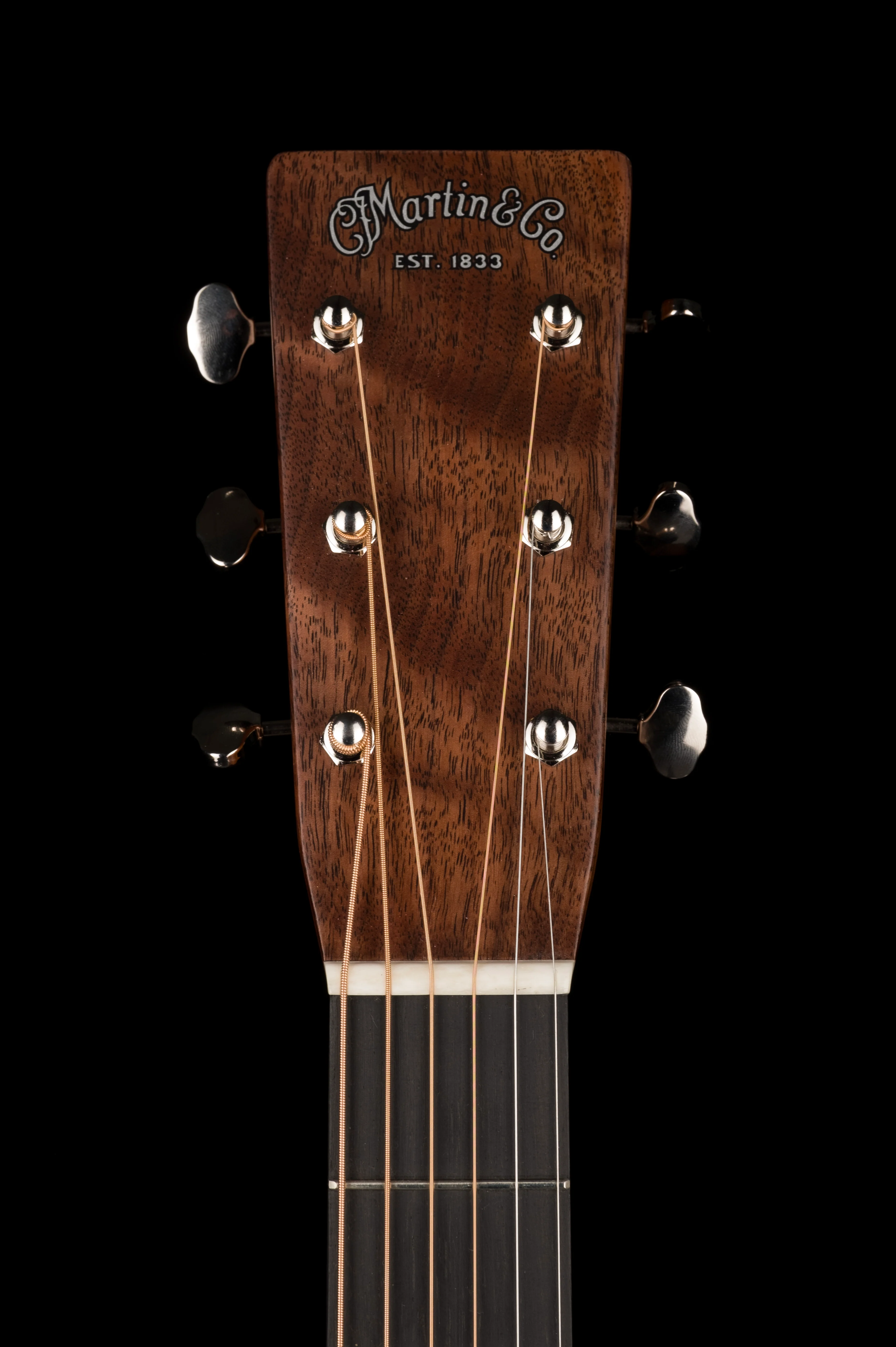 Martin Custom Shop 000-28 Figured Black Walnut With Sitka Spruce - Image 16