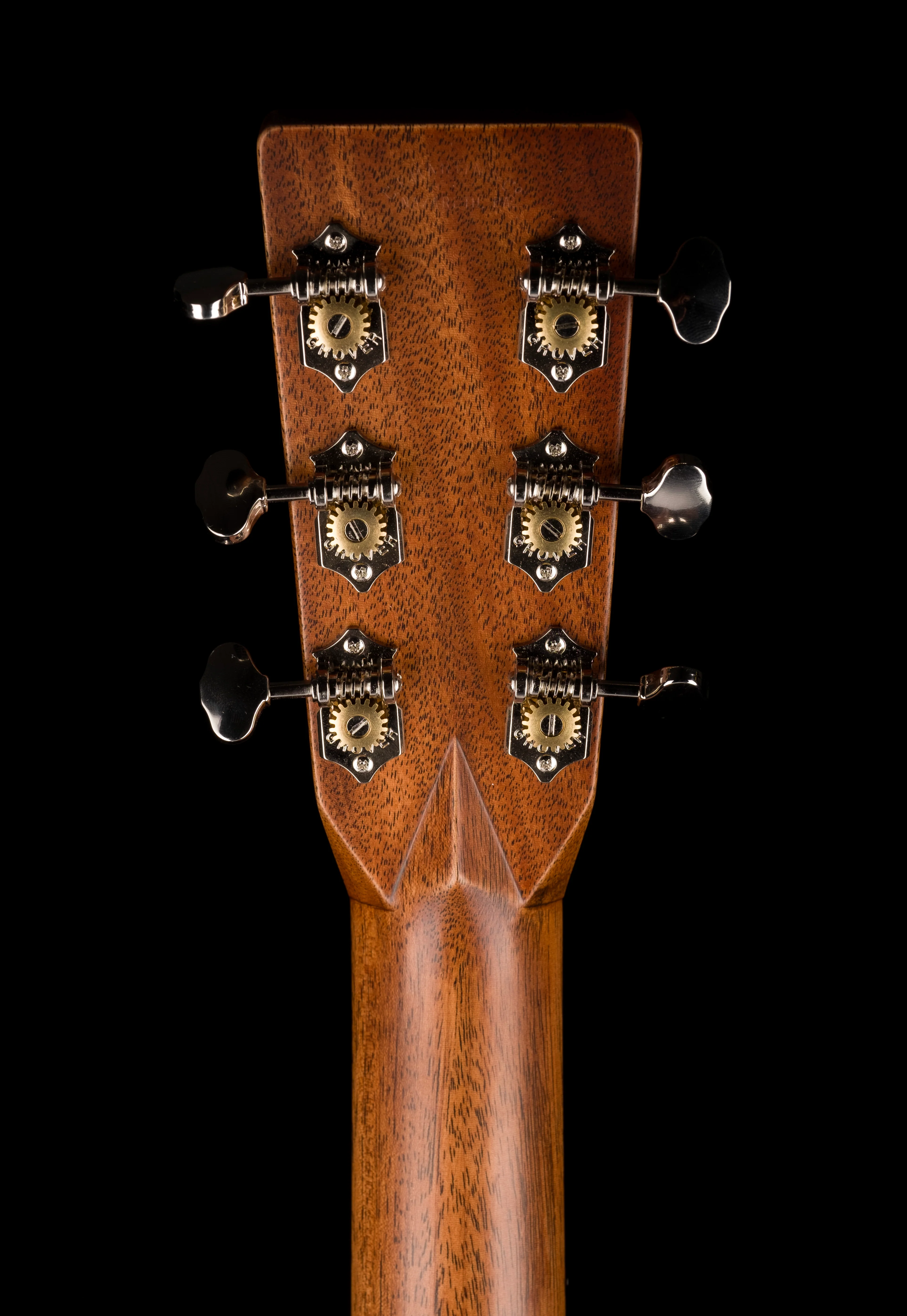 Martin Custom Shop 000-28 Figured Black Walnut With Sitka Spruce - Image 17