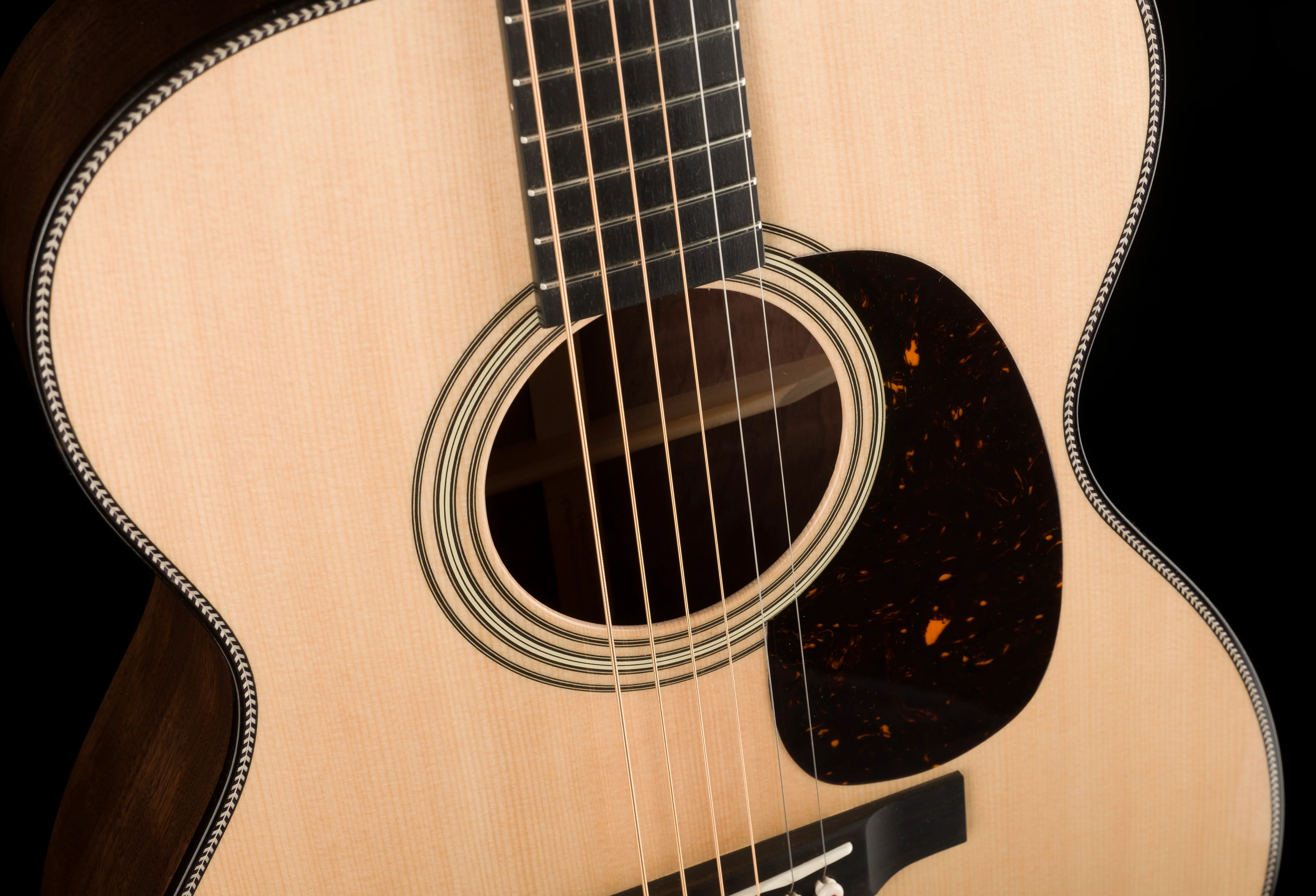 Martin Custom Shop 000-28 Figured Black Walnut With Sitka Spruce - Image 8