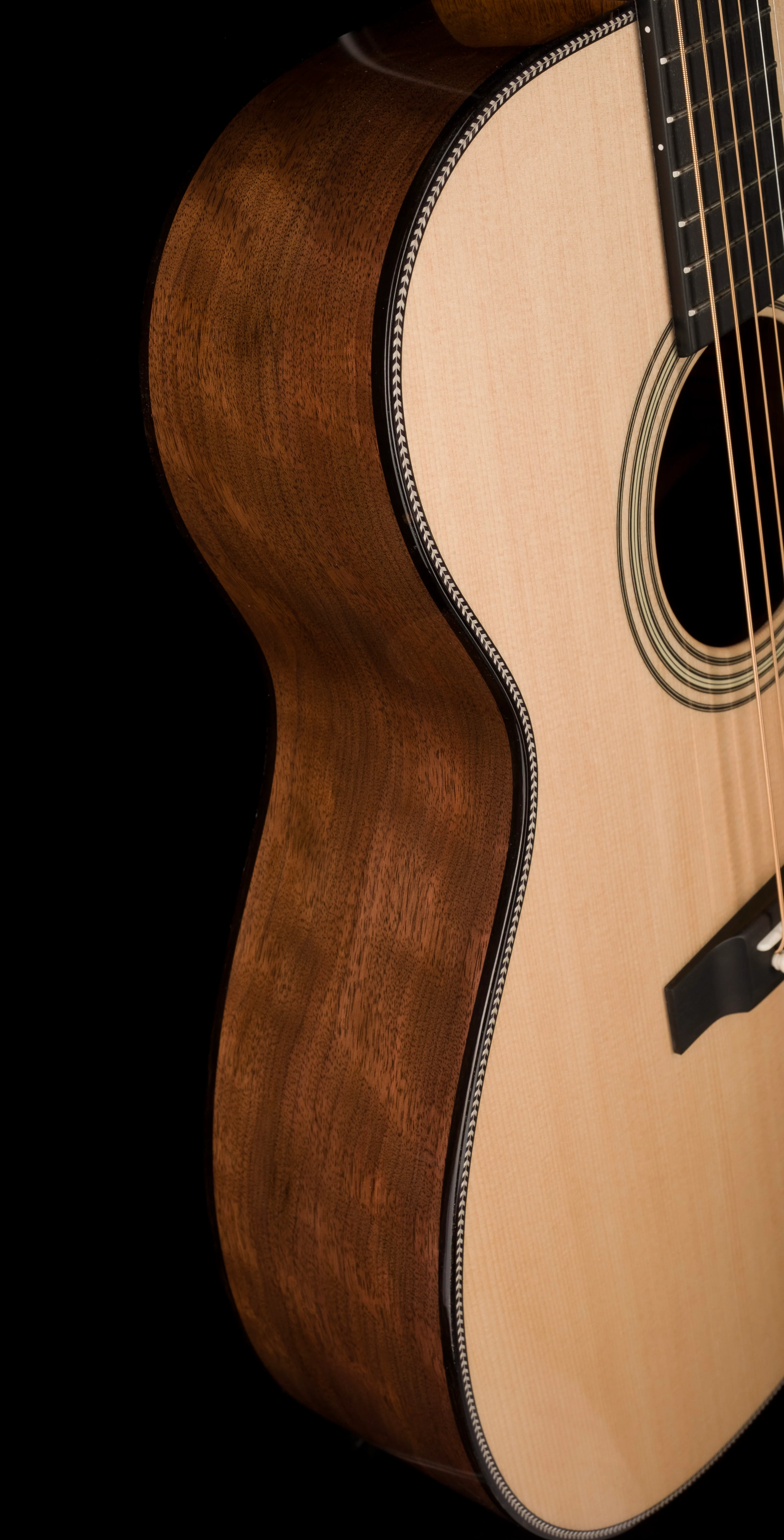 Martin Custom Shop 000-28 Figured Black Walnut With Sitka Spruce - Image 9