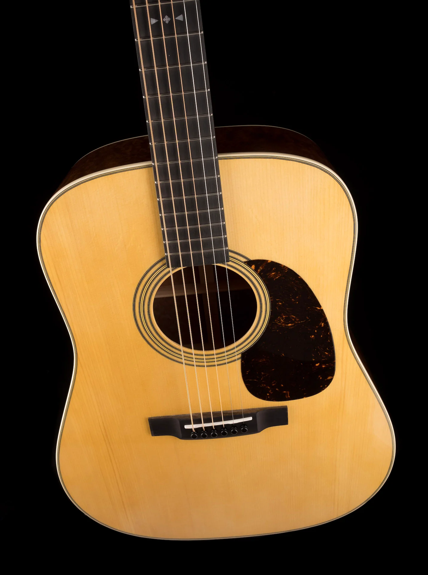 Martin Custom Shop D-28 Quilted Pommele Sapele with Adirondack Spruce With Case - Image 5