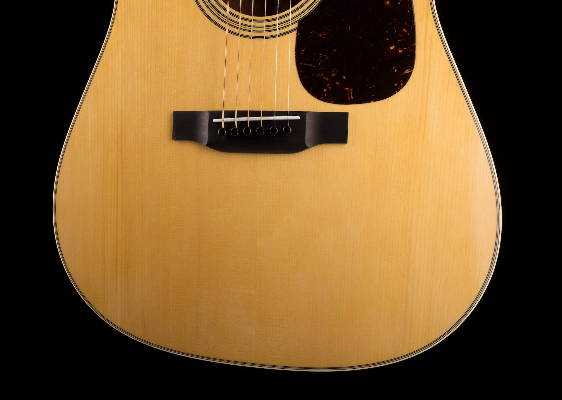 Martin Custom Shop D-28 Quilted Pommele Sapele with Adirondack Spruce With Case - Image 6