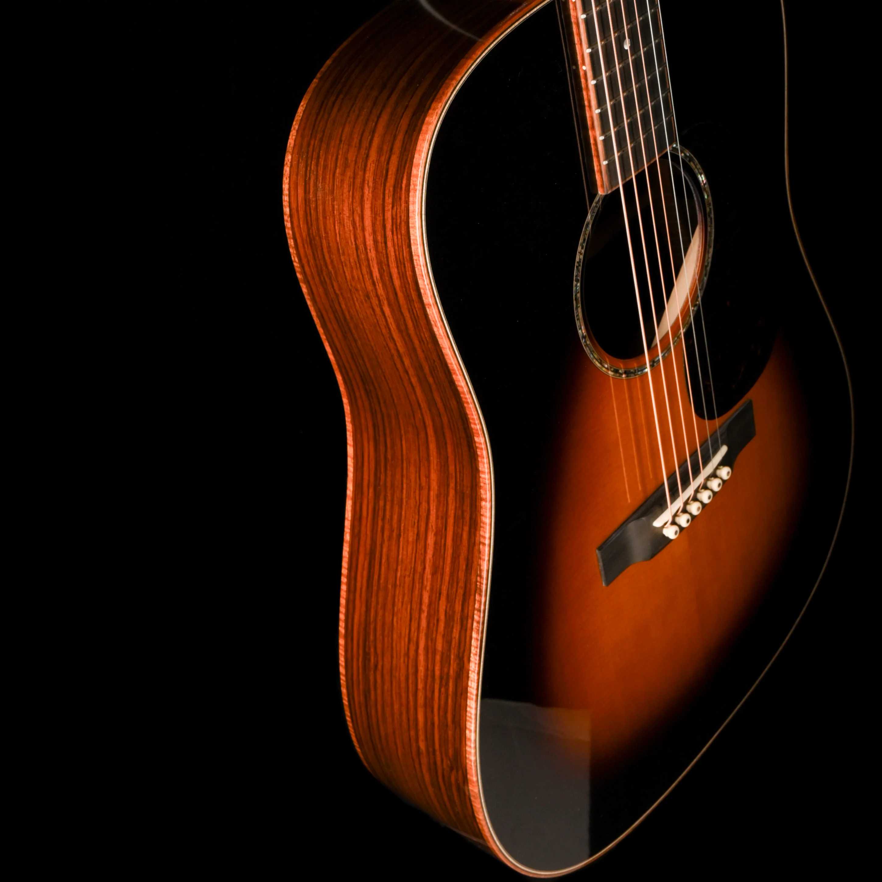 Martin Custom Shop Dreadnaught/000 Style 28 Indian Rosewood Sunburst With Case - Image 6