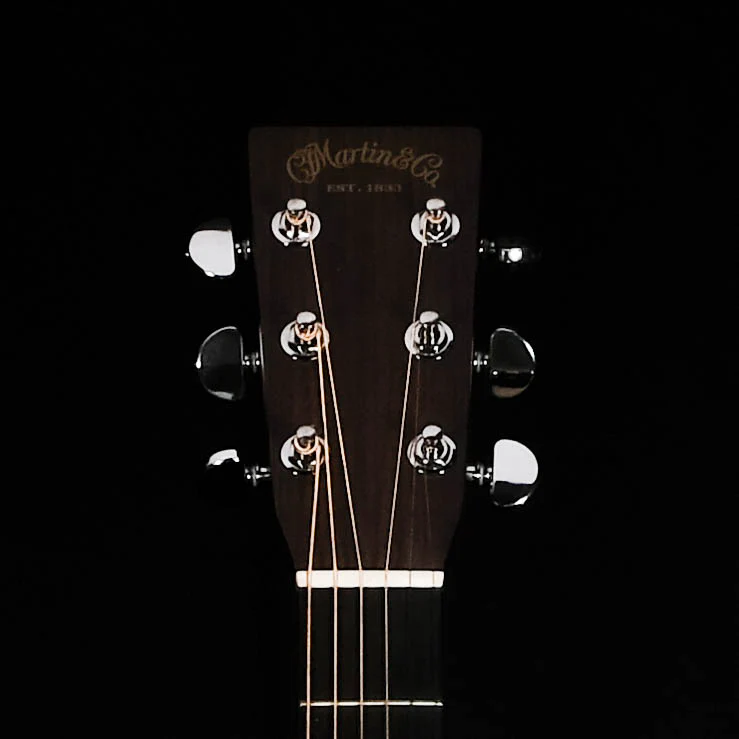 Martin Custom Shop Style 28 Dreadnaught Aged Sitka Spruce and East Indian Rosewood - Natural - Image 10