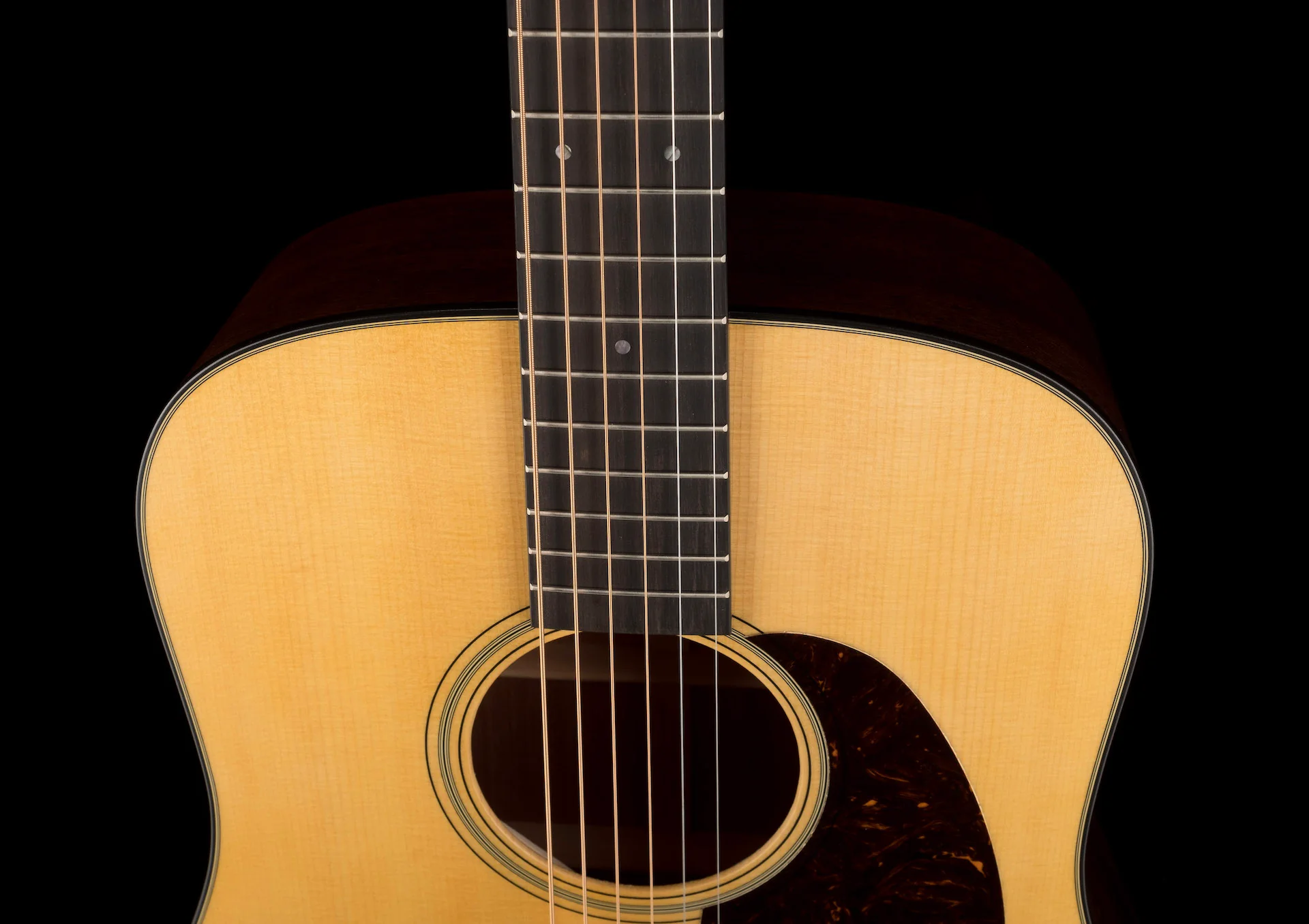 Martin D-18 Satin Natural with Case - Image 3