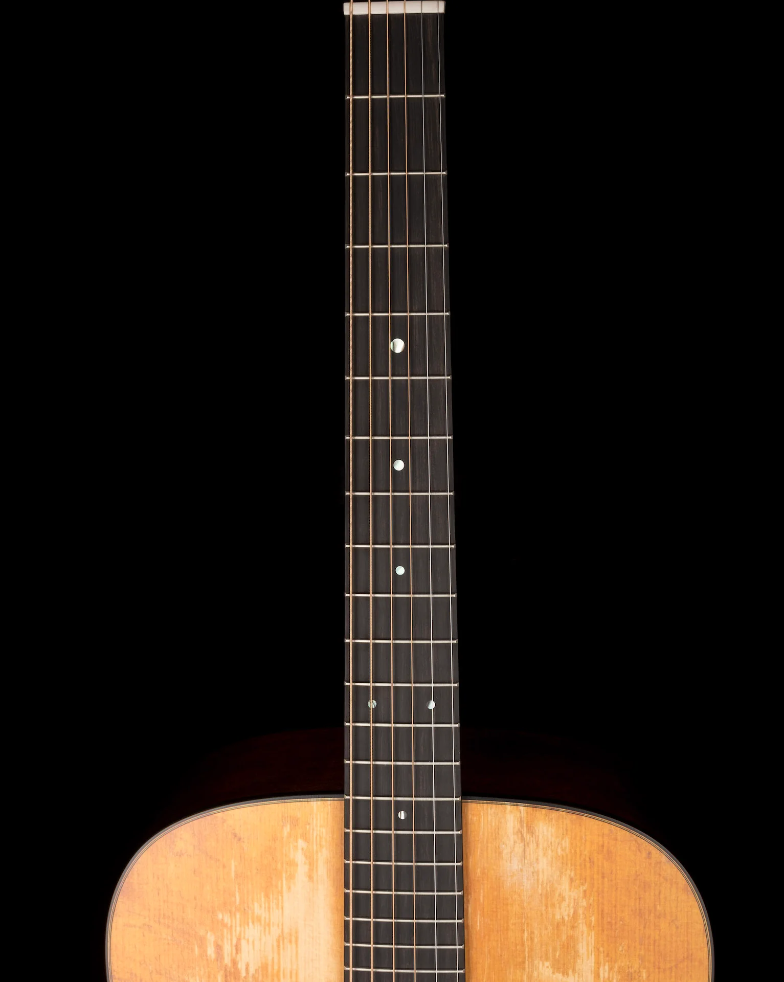 Martin D-18 Street Legend Natural with Case - Image 10
