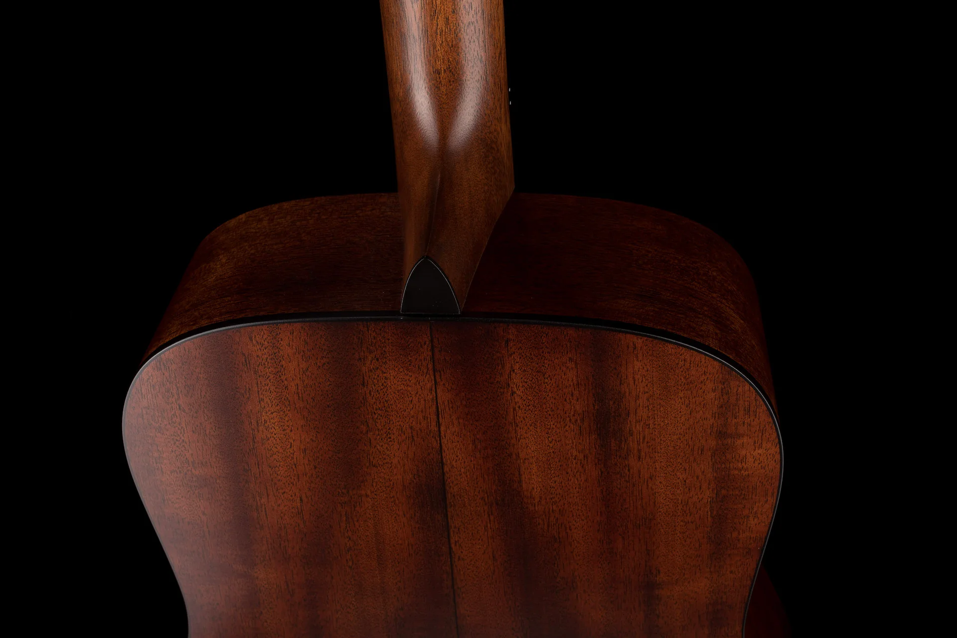Martin D-18 Street Legend Natural with Case - Image 13