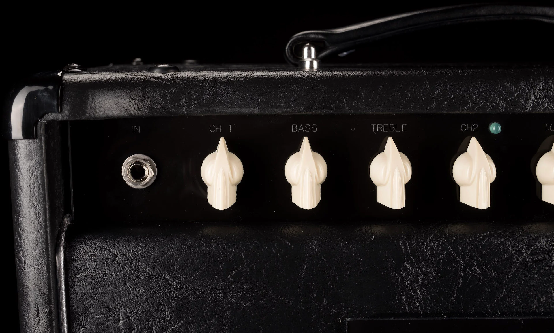 Matchless HC-15 Guitar Amp Head Black - Image 4