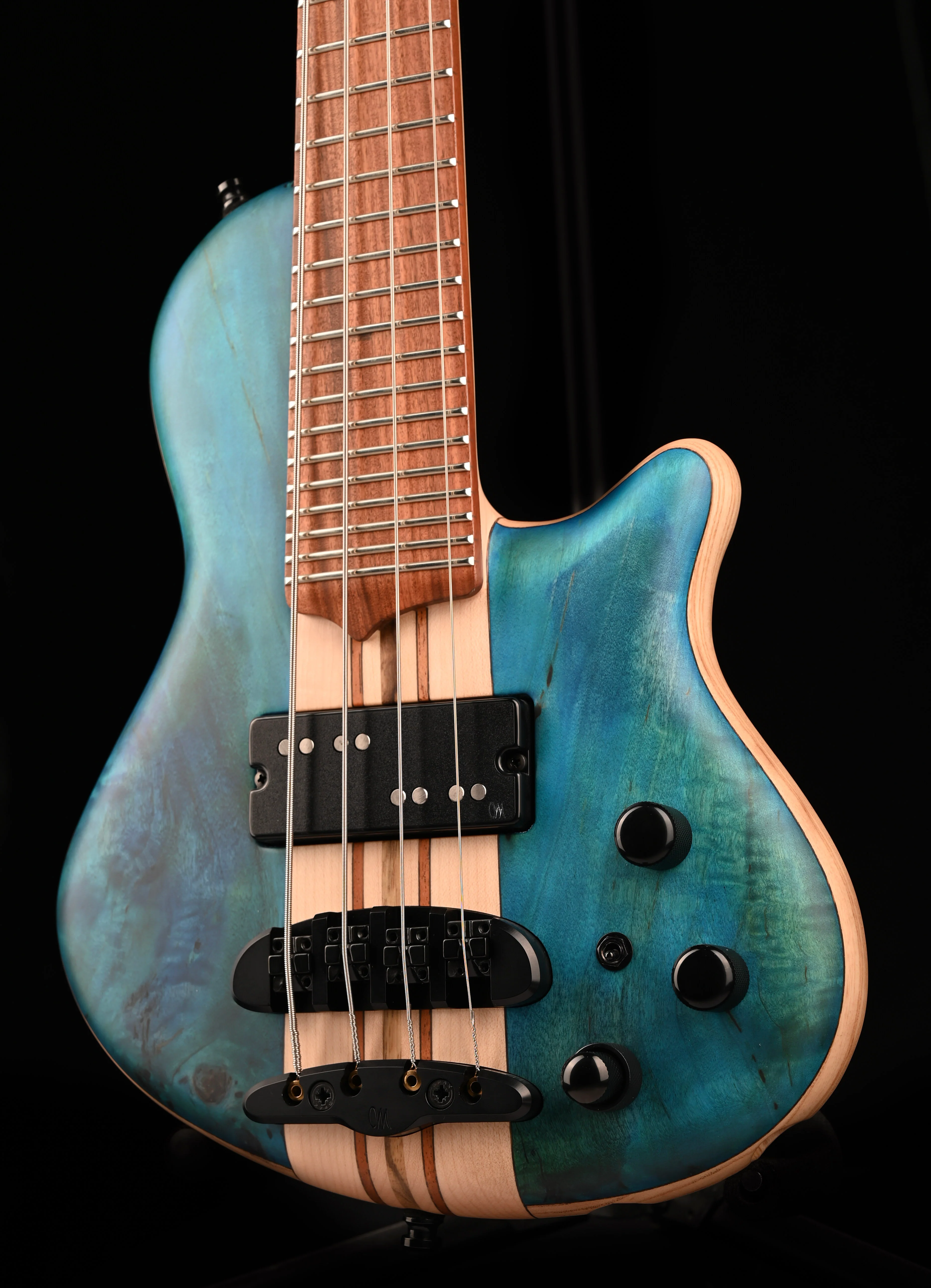 Mayones Cali4 Bass (17.5" Scale) Eye Poplar Top Transparent Blue With Case - Image 2