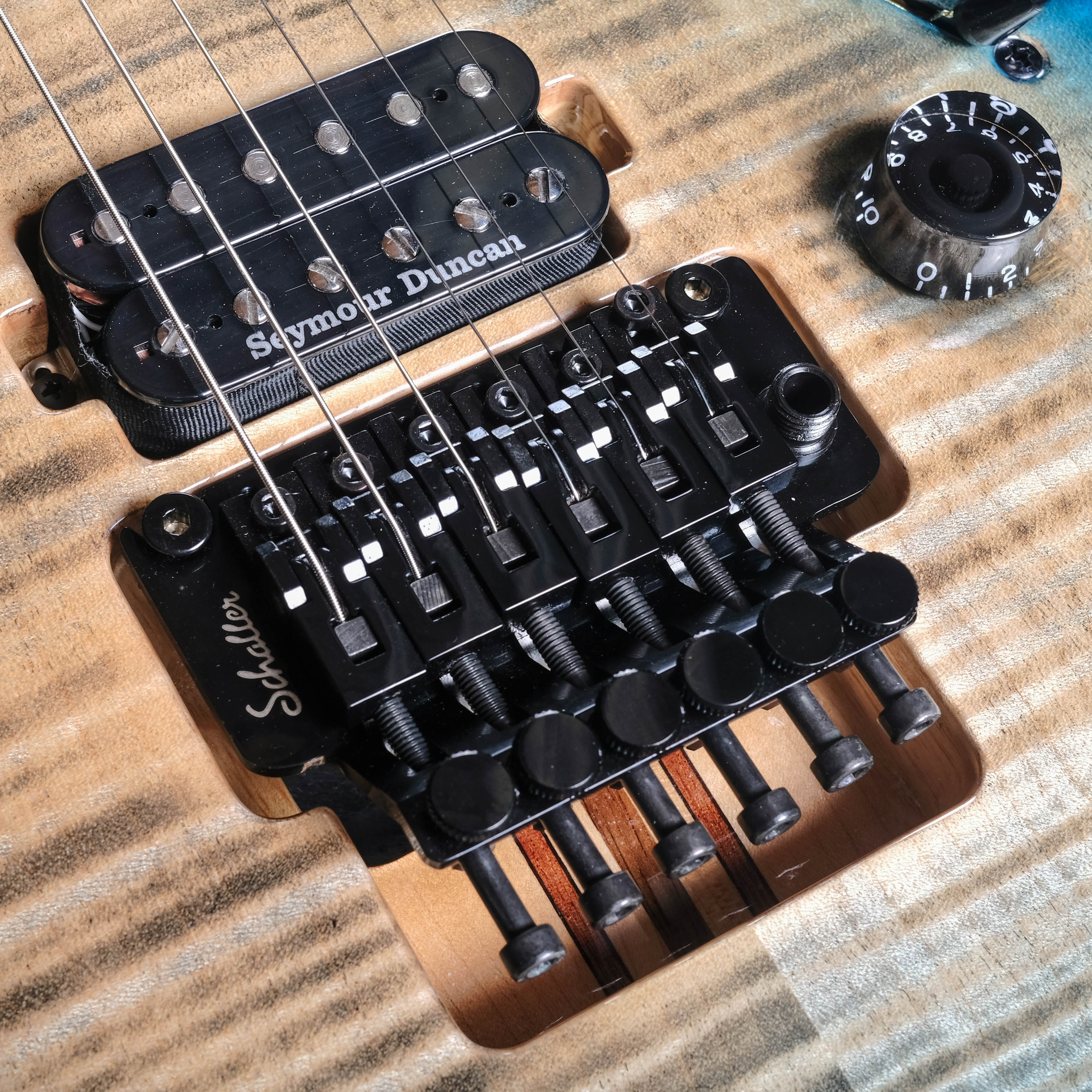 Mayones Regius Pro 6 Jeans Black 3 Tone Blue Burst Electric Guitar - Image 4