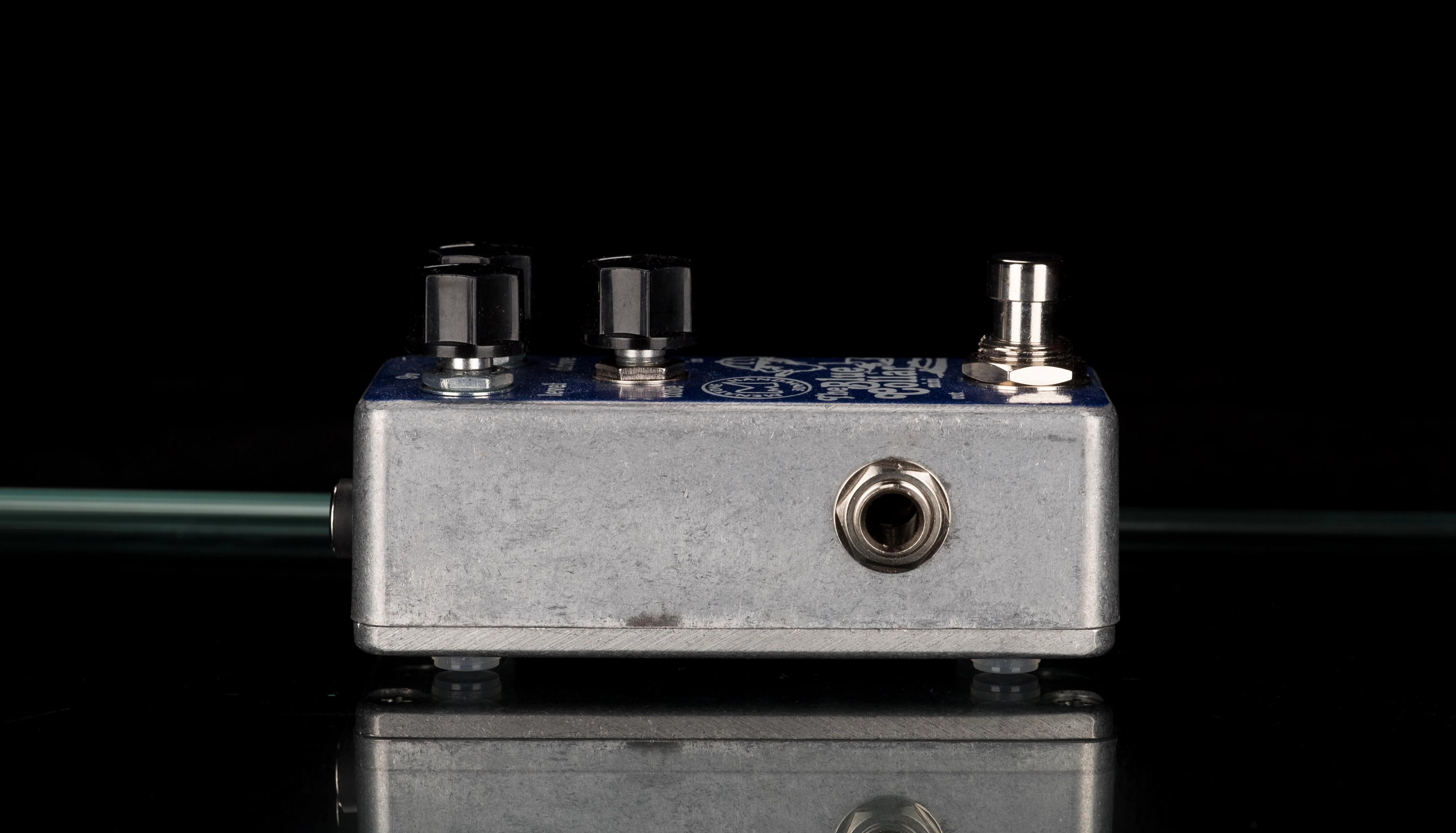 Menatone Blue Collar Mini Overdrive Guitar Effect Pedal - Image 6
