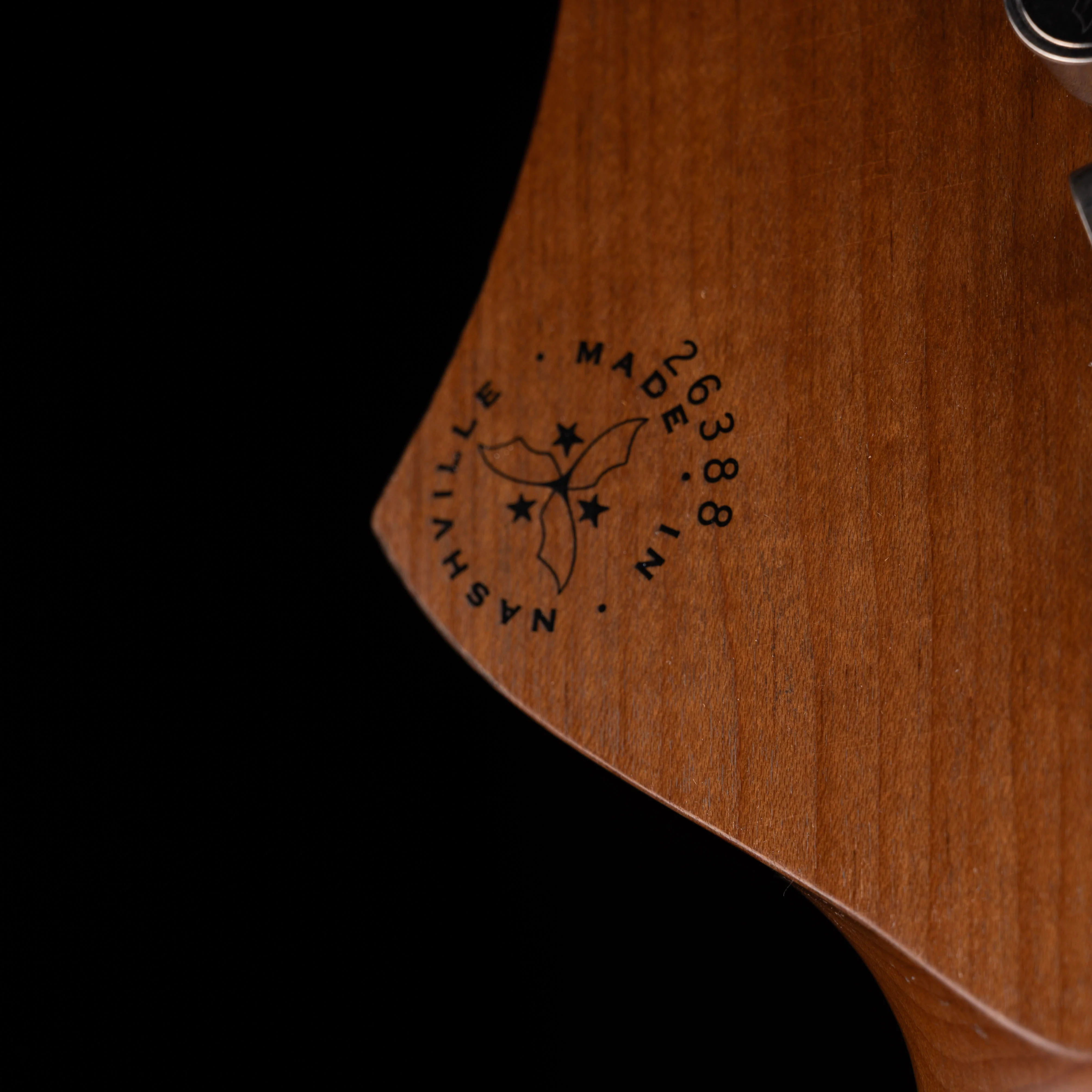 Novo Serus J Light Distress Mayan Burst with Soft Case - Image 13