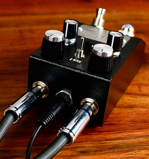 PettyJohn Fuze Distortion Fuzz Guitar Effect Pedal - Image 6