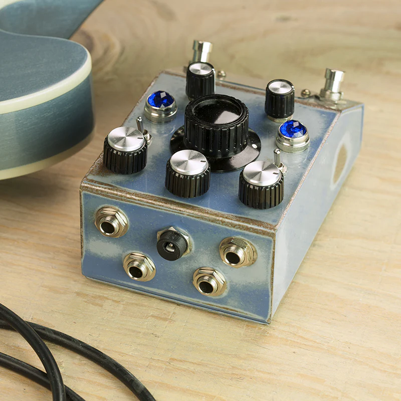 PettyJohn PreDrive Hand Wired PreAmp Guitar Effect Pedal - Image 4