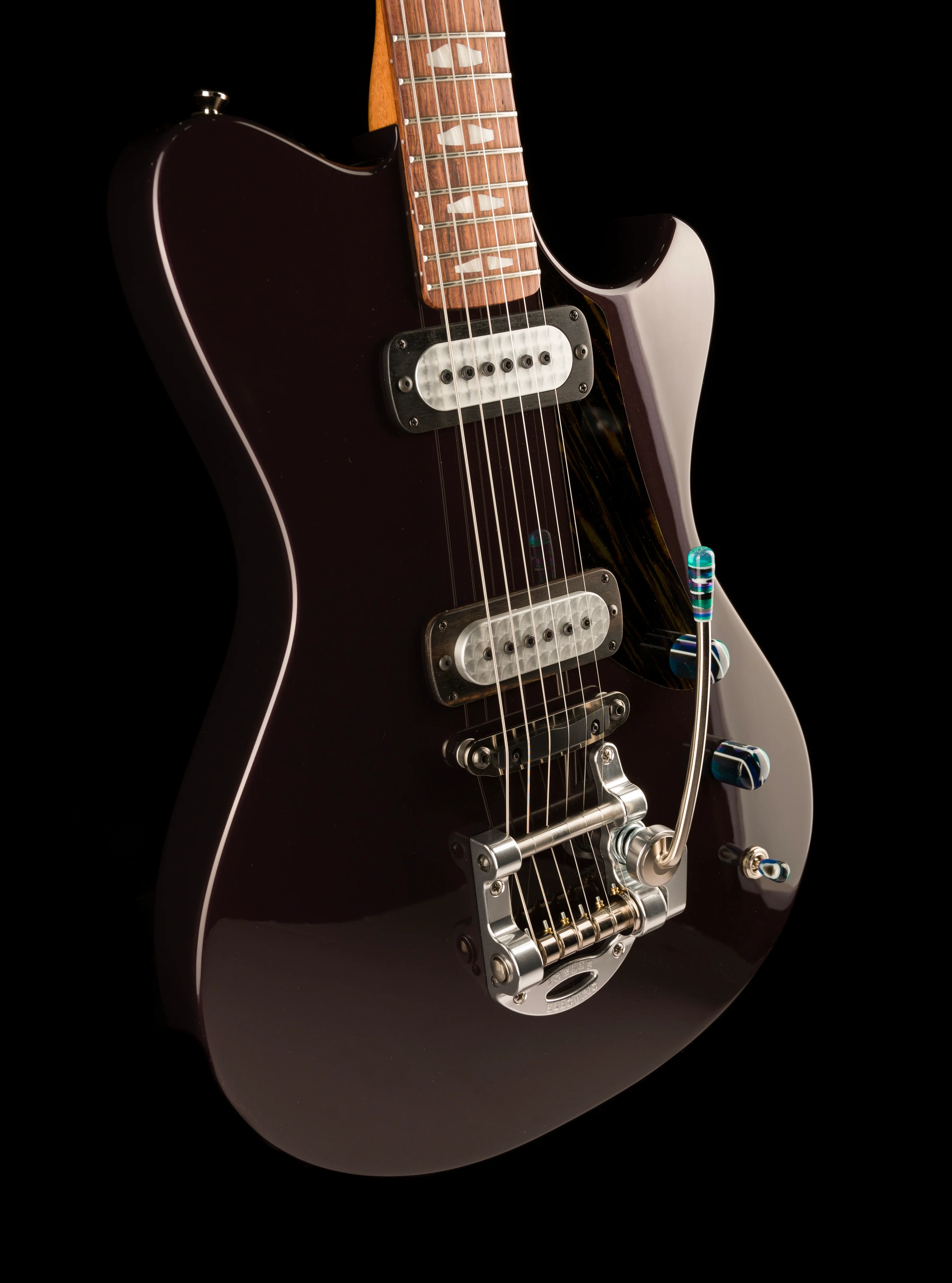 Powers Electric A-Type Amethyst Pearl Metallic with Softshell Case - Image 10