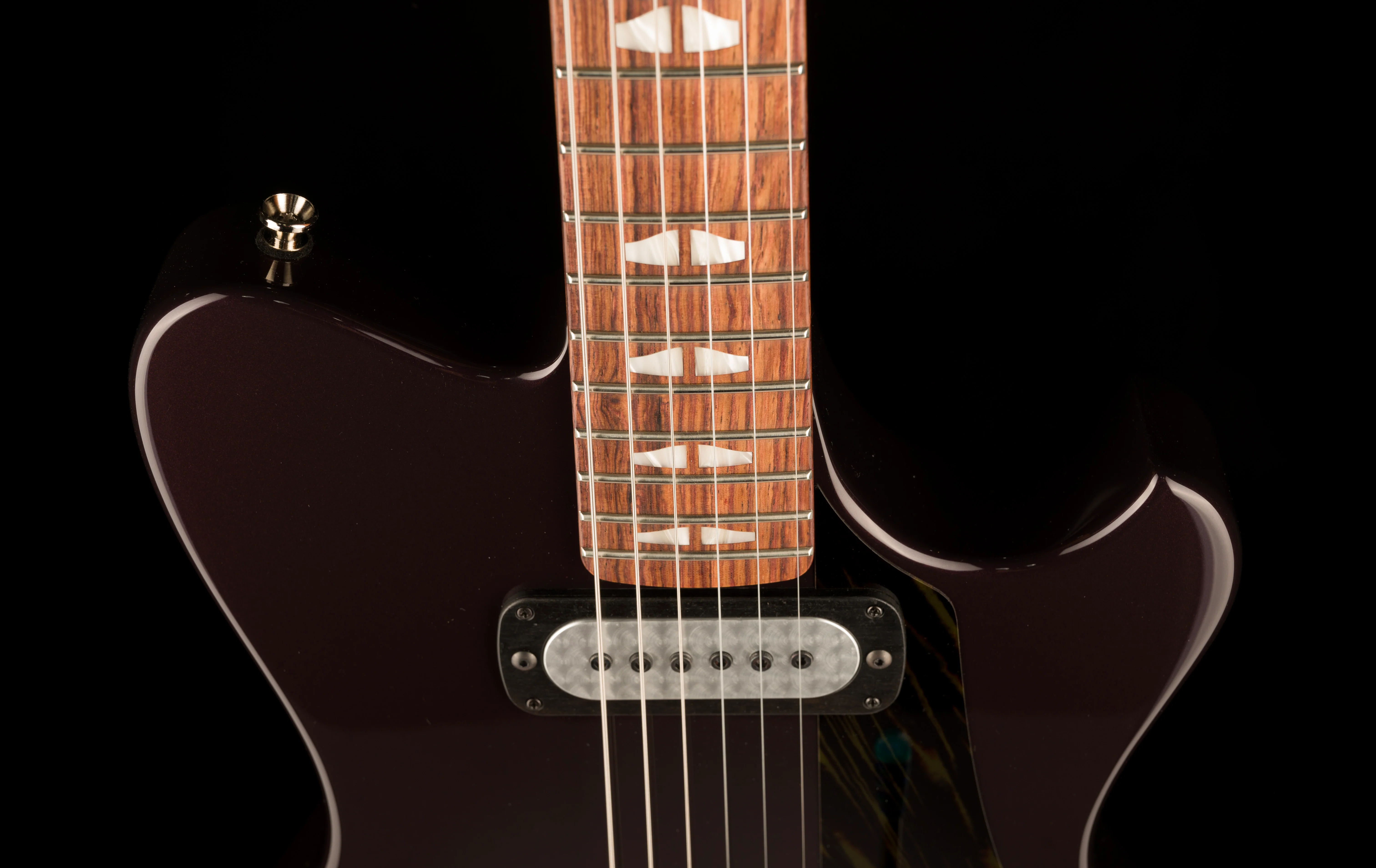 Powers Electric A-Type Amethyst Pearl Metallic with Softshell Case - Image 3