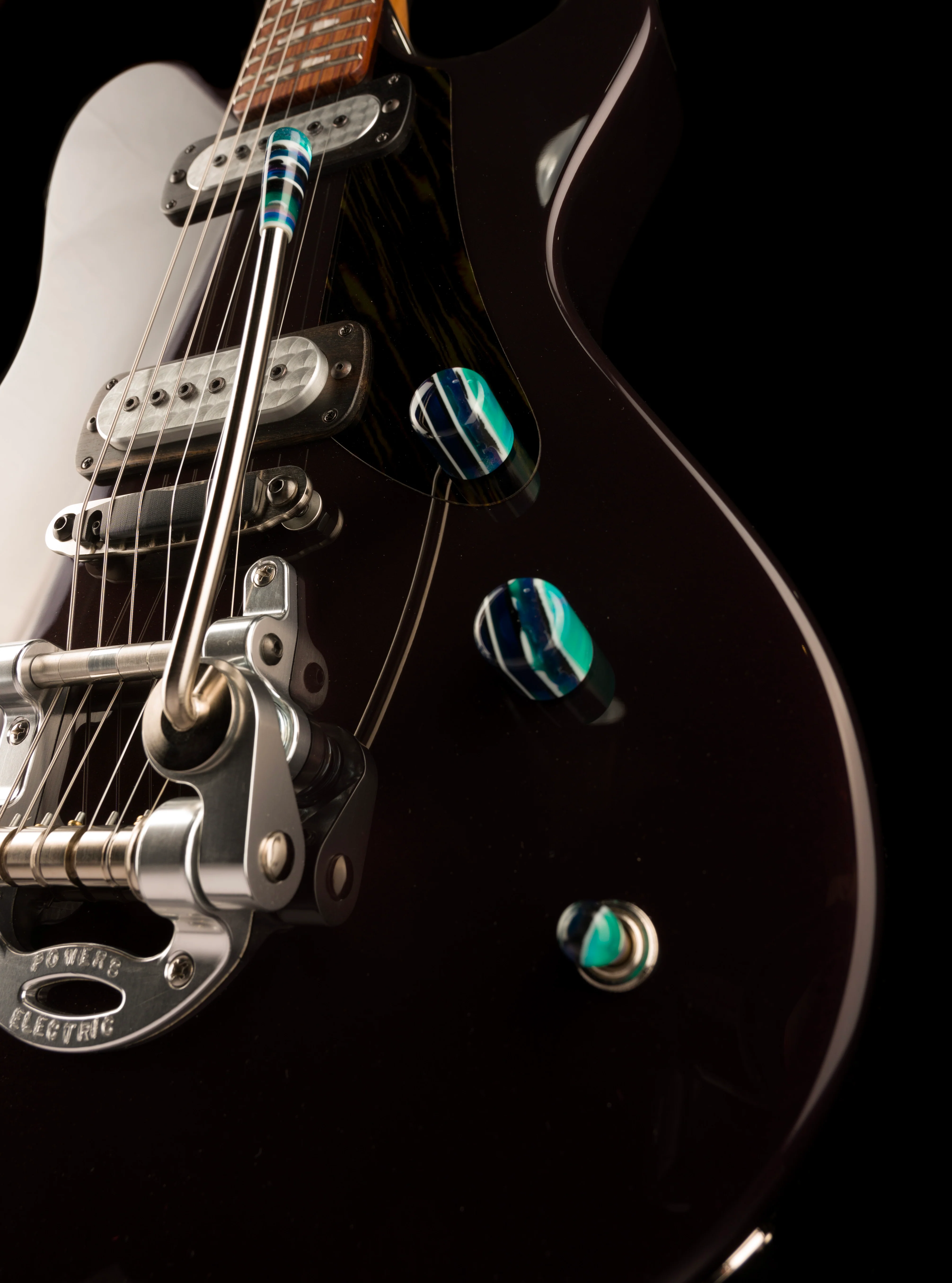 Powers Electric A-Type Amethyst Pearl Metallic with Softshell Case - Image 8