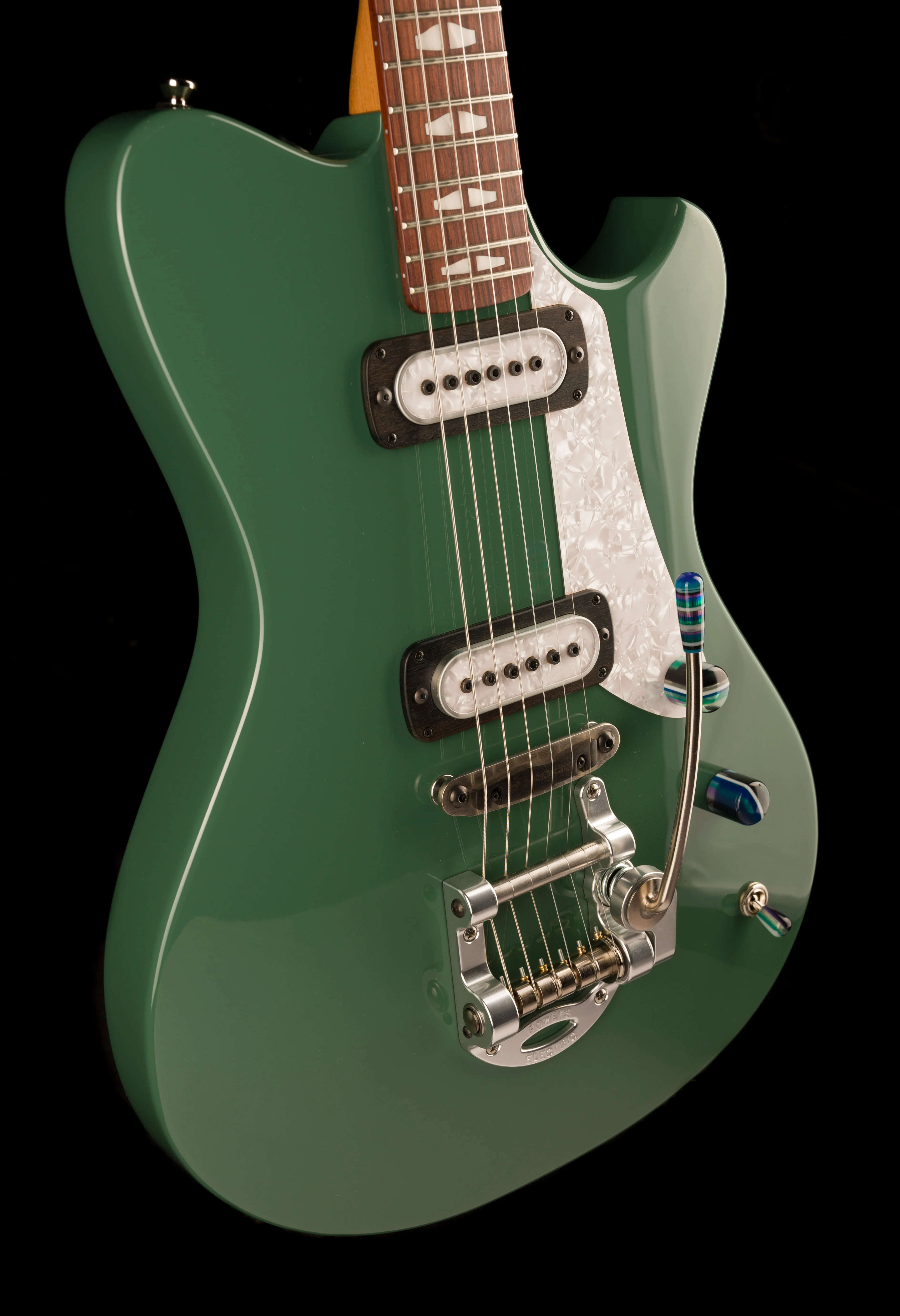 Powers Electric A-Type Auratium Green with Softshell Case - Image 10