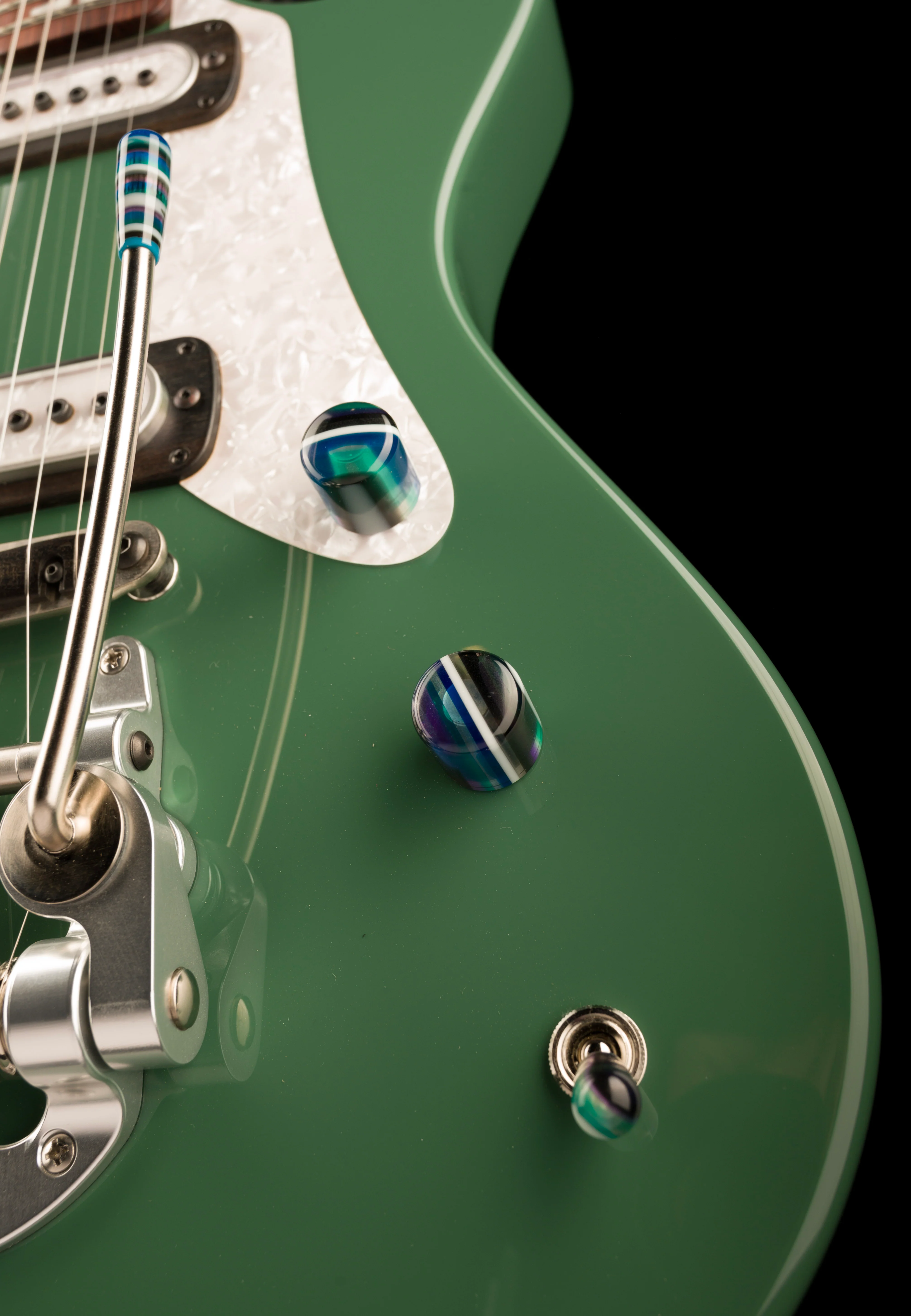 Powers Electric A-Type Auratium Green with Softshell Case - Image 8