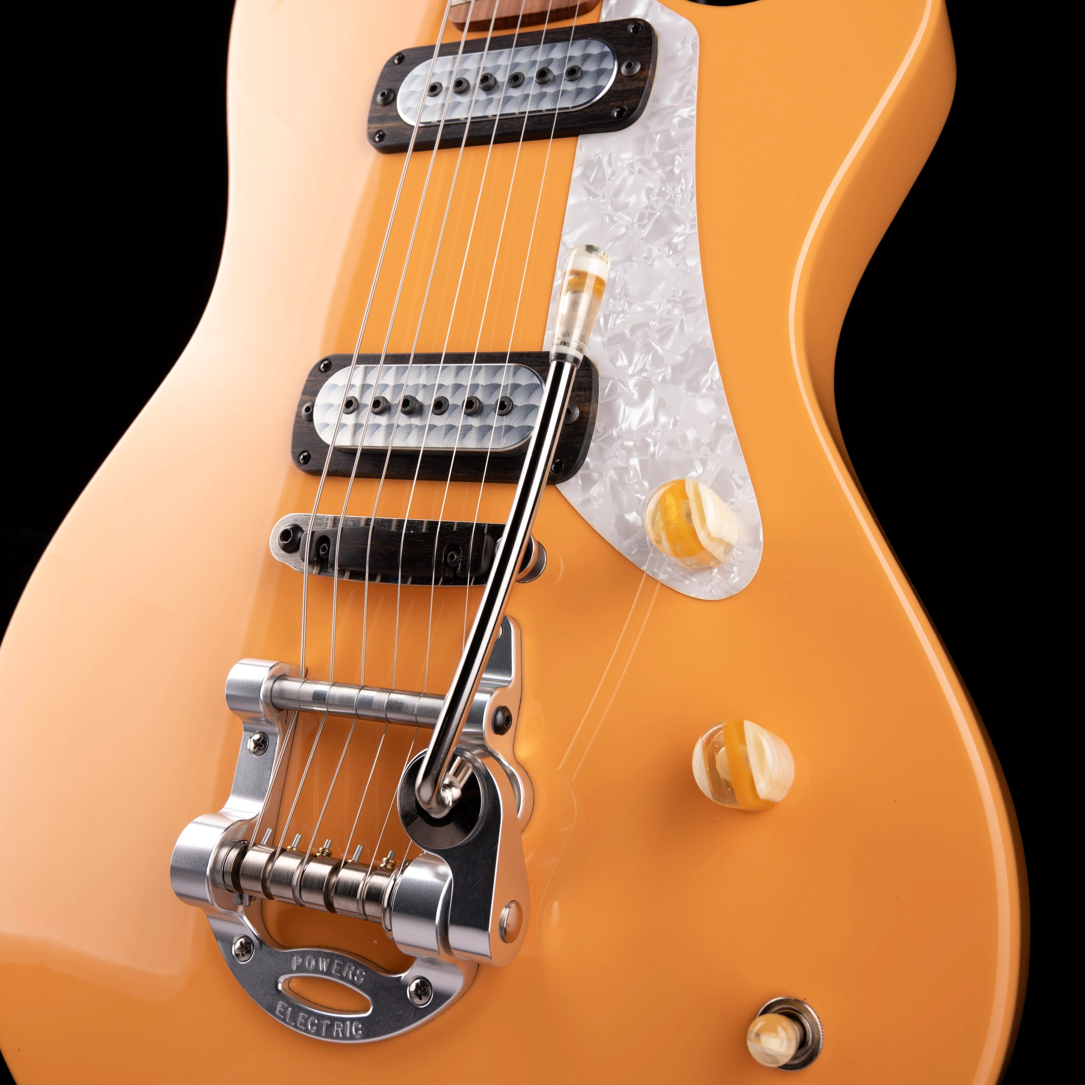 Powers Electric A-Type Creamsicle with Softshell Case - Image 4