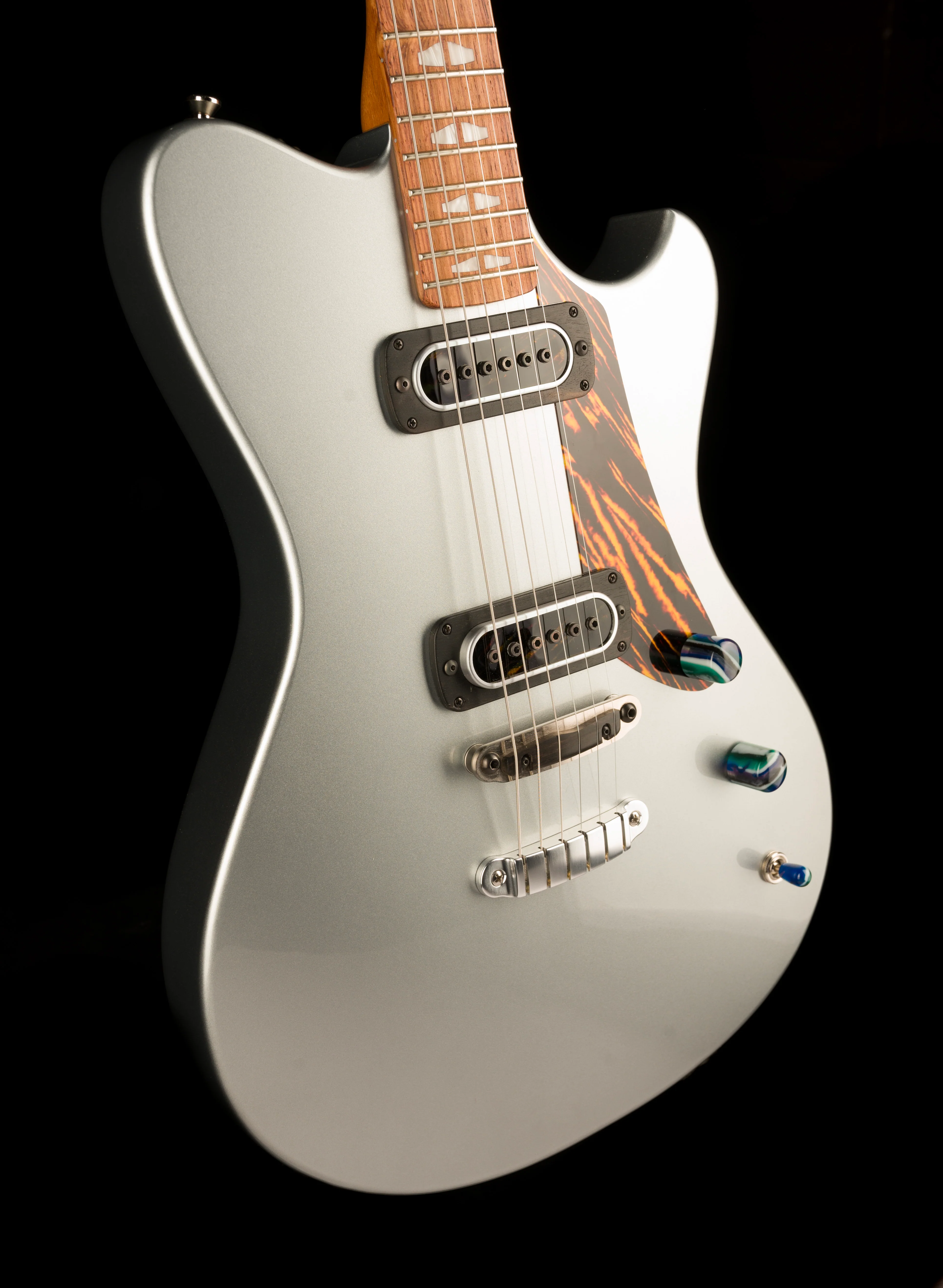 Powers Electric A Type Hardtail Dolomite Silver with Softshell Case - Image 10