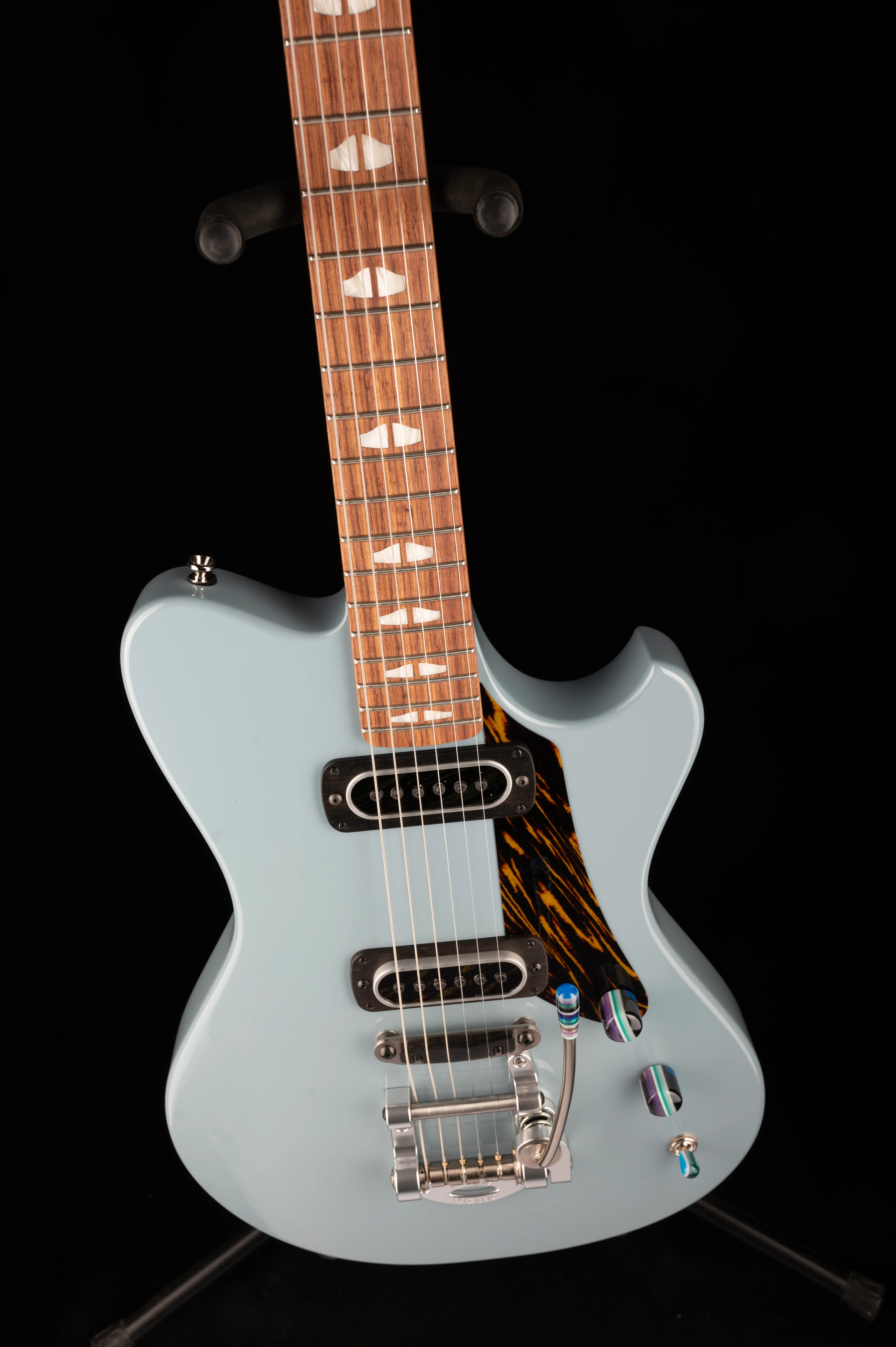 Powers Electric A-Type Meissen Blue With Softshell Case - Image 4