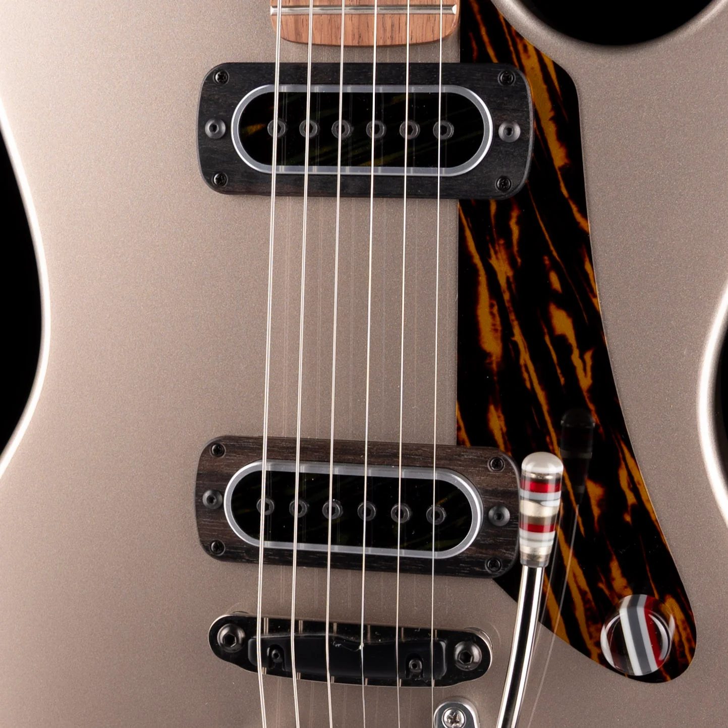 Powers Electric A-Type Platinum Metallic with Soft Case - Image 4