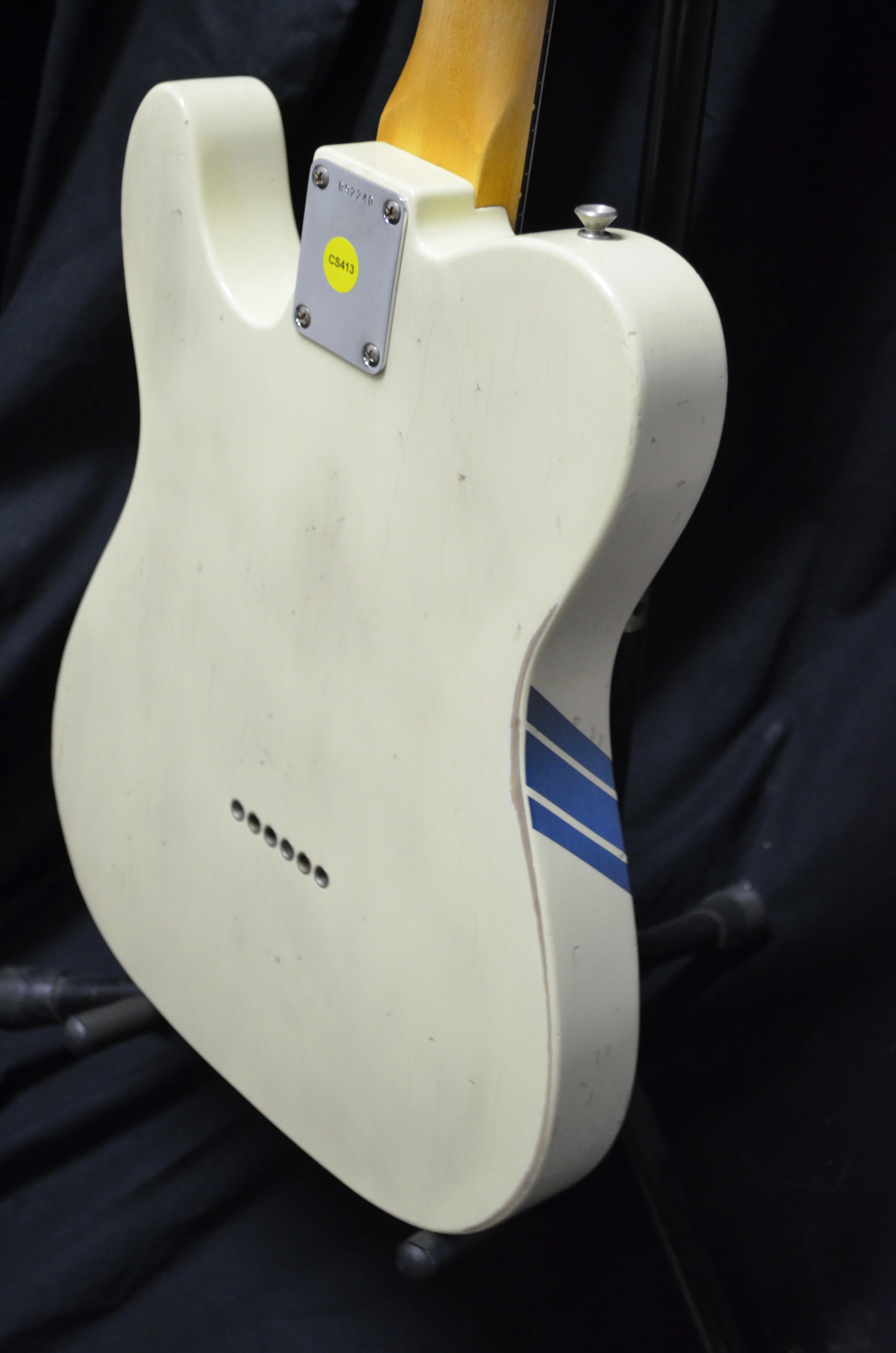 Pre Owned '17 Fender Custom Shop Masterbuilt Greg Fessler 1963 Relic Telecaster  Vintage White Blue Stripes w/ OHSC - Image 6