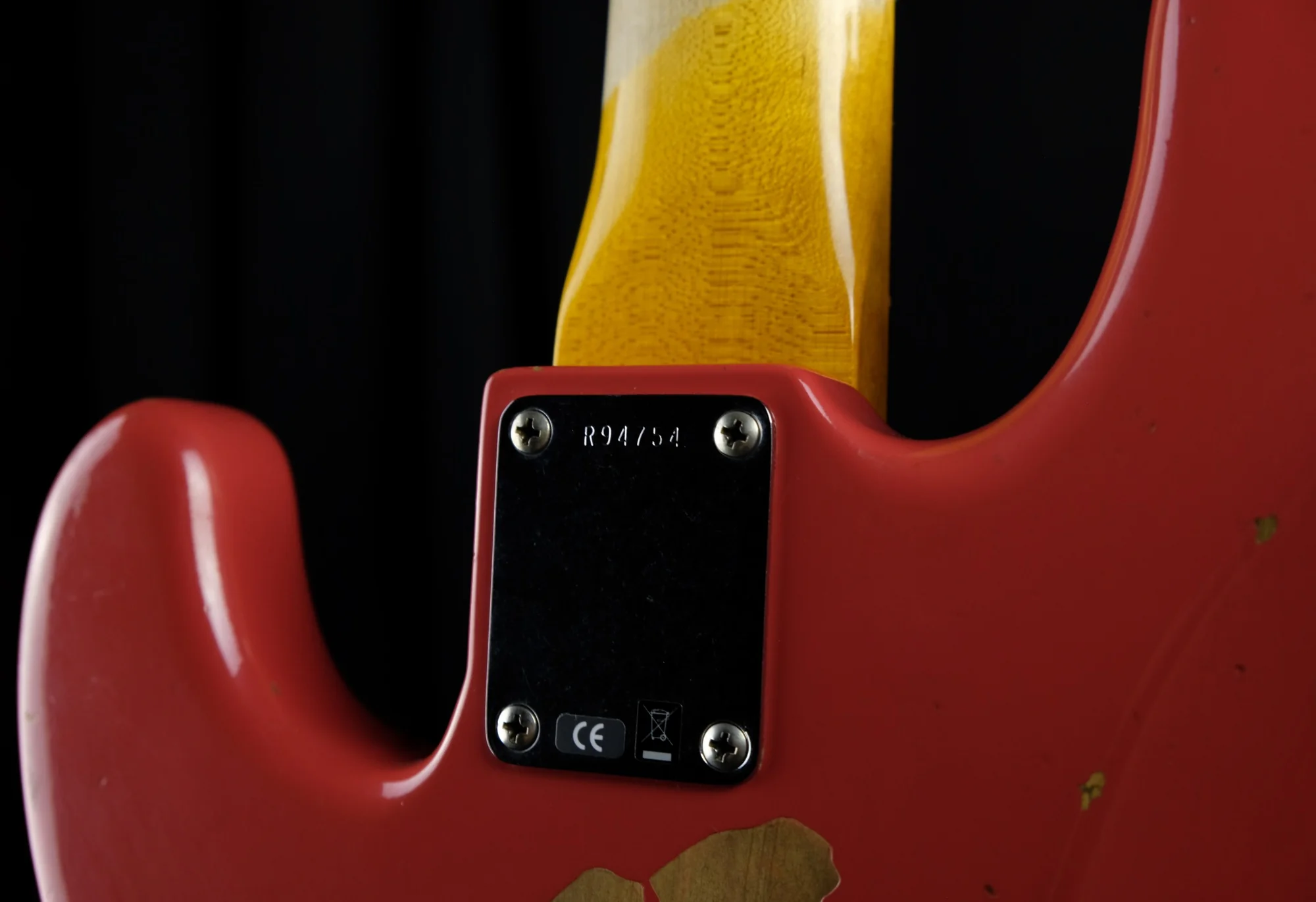 Pre Owned '19 Fender Custom Shop Relic Pino Palladino Signature Precision Bass Guitar With OHSC - Image 10