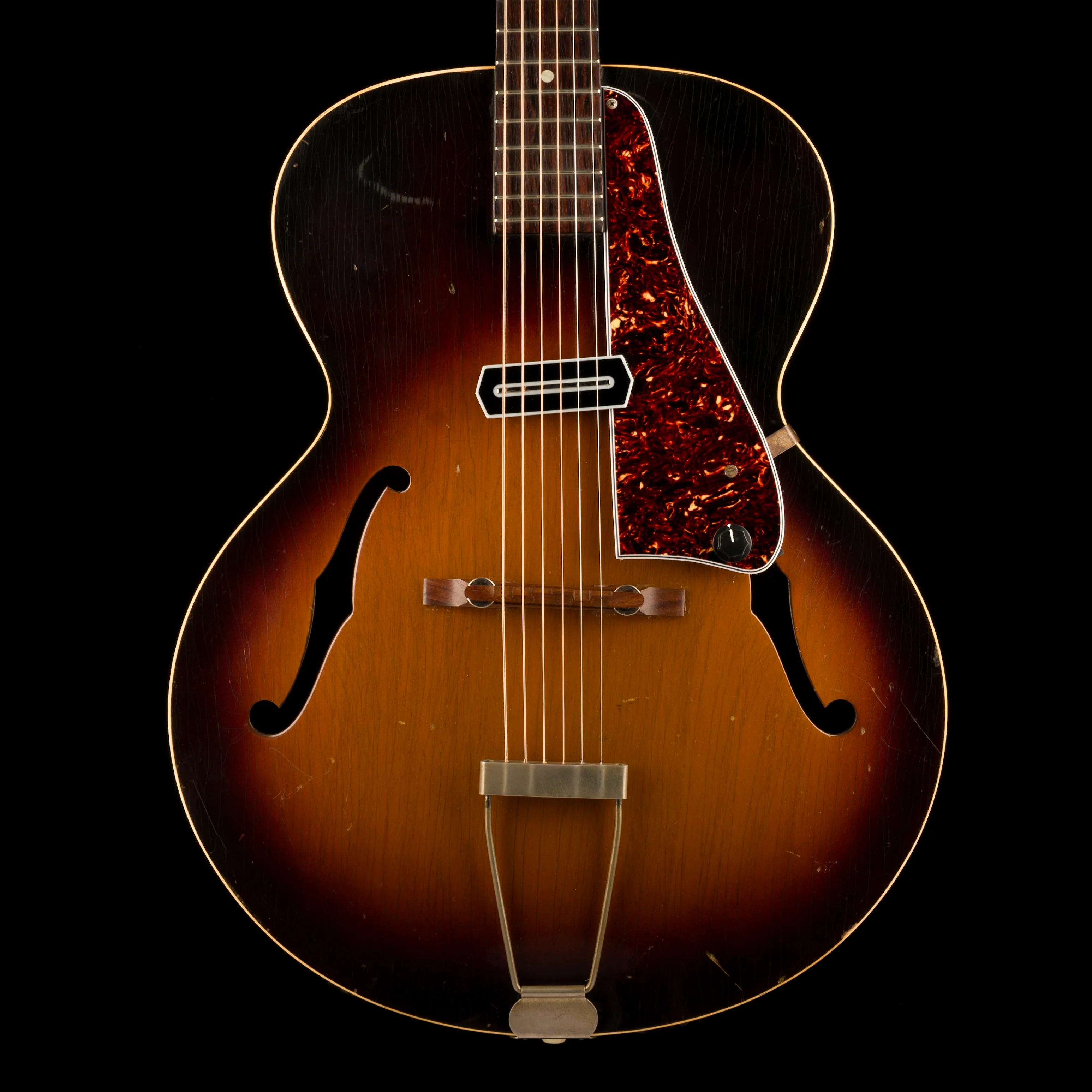 Vintage 1936/39 Gibson ES-150 Sunburst With Soft Case