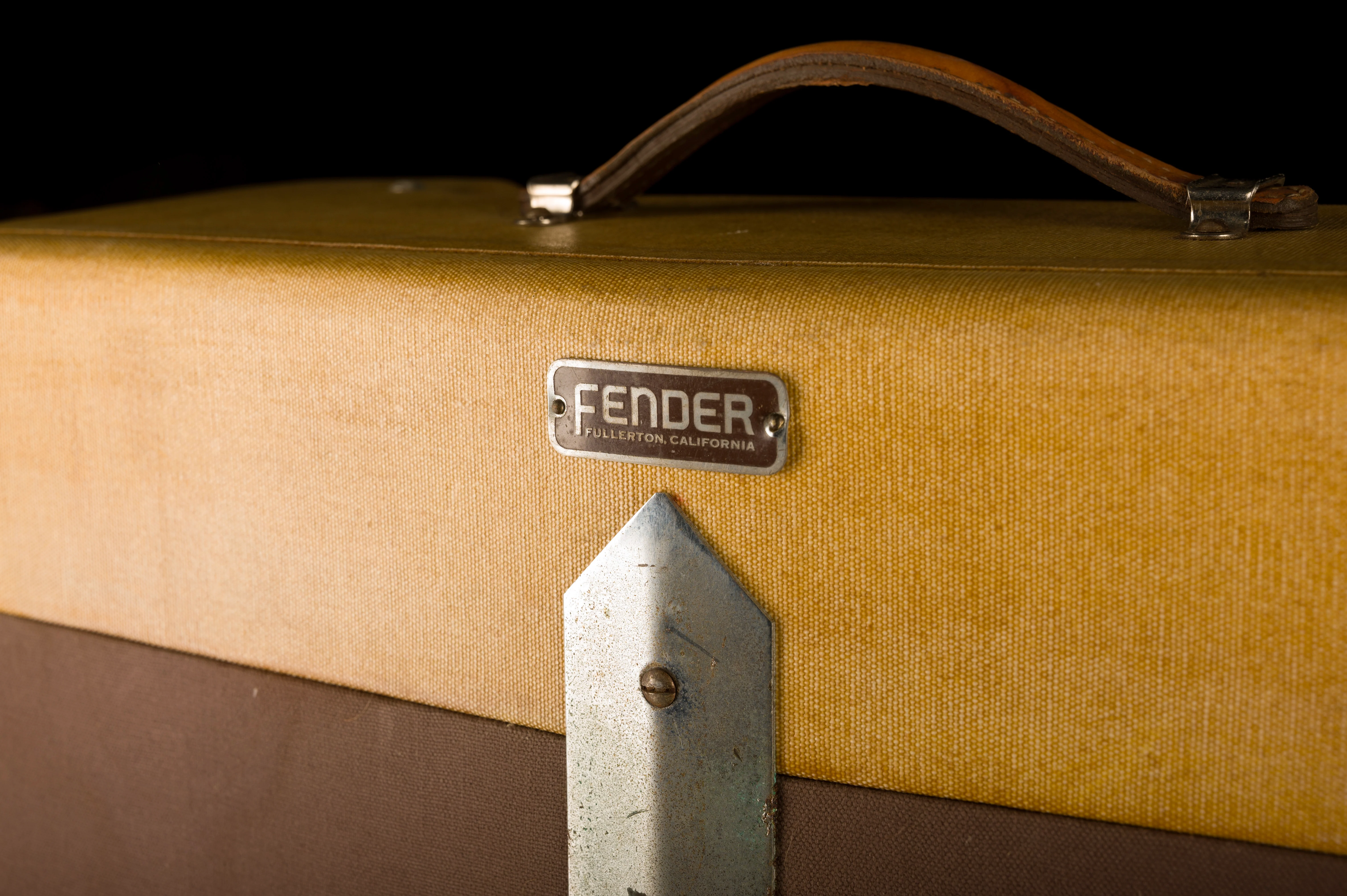 Vintage 1949 Fender V-Front Super Guitar Amp Combo - Image 4