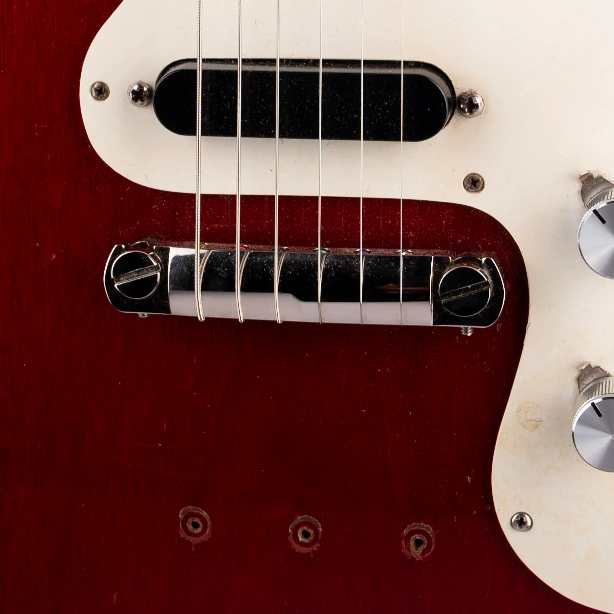 Vintage 1965 Epiphone Olympic Cherry Single Pickup Electric Guitar With Original Case - Image 4