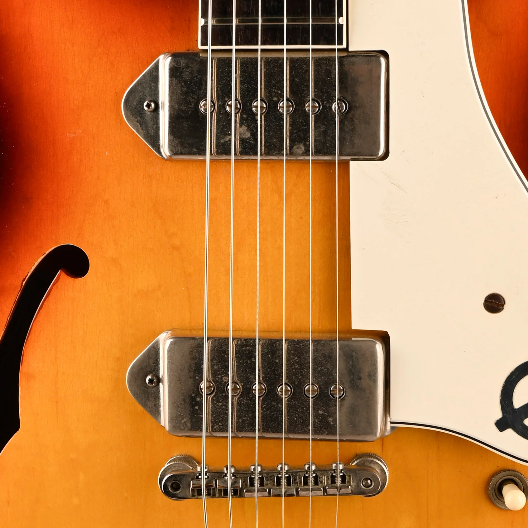 Vintage 1964 Epiphone Casino Sunburst With OHSC - Image 5