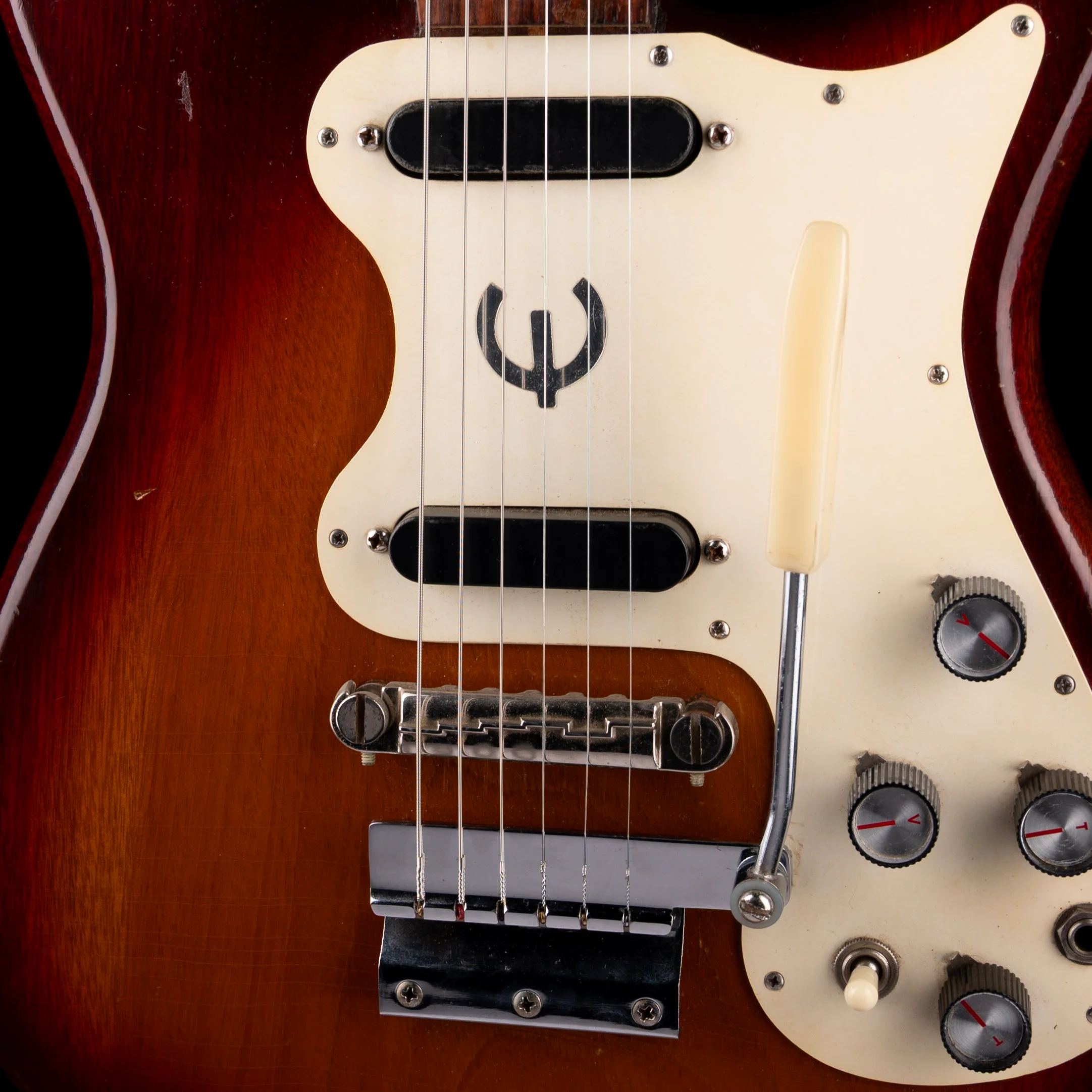 Pre Owned 1965-66 Epiphone Olympic Double Cut Sunburst With OSSC - Image 4