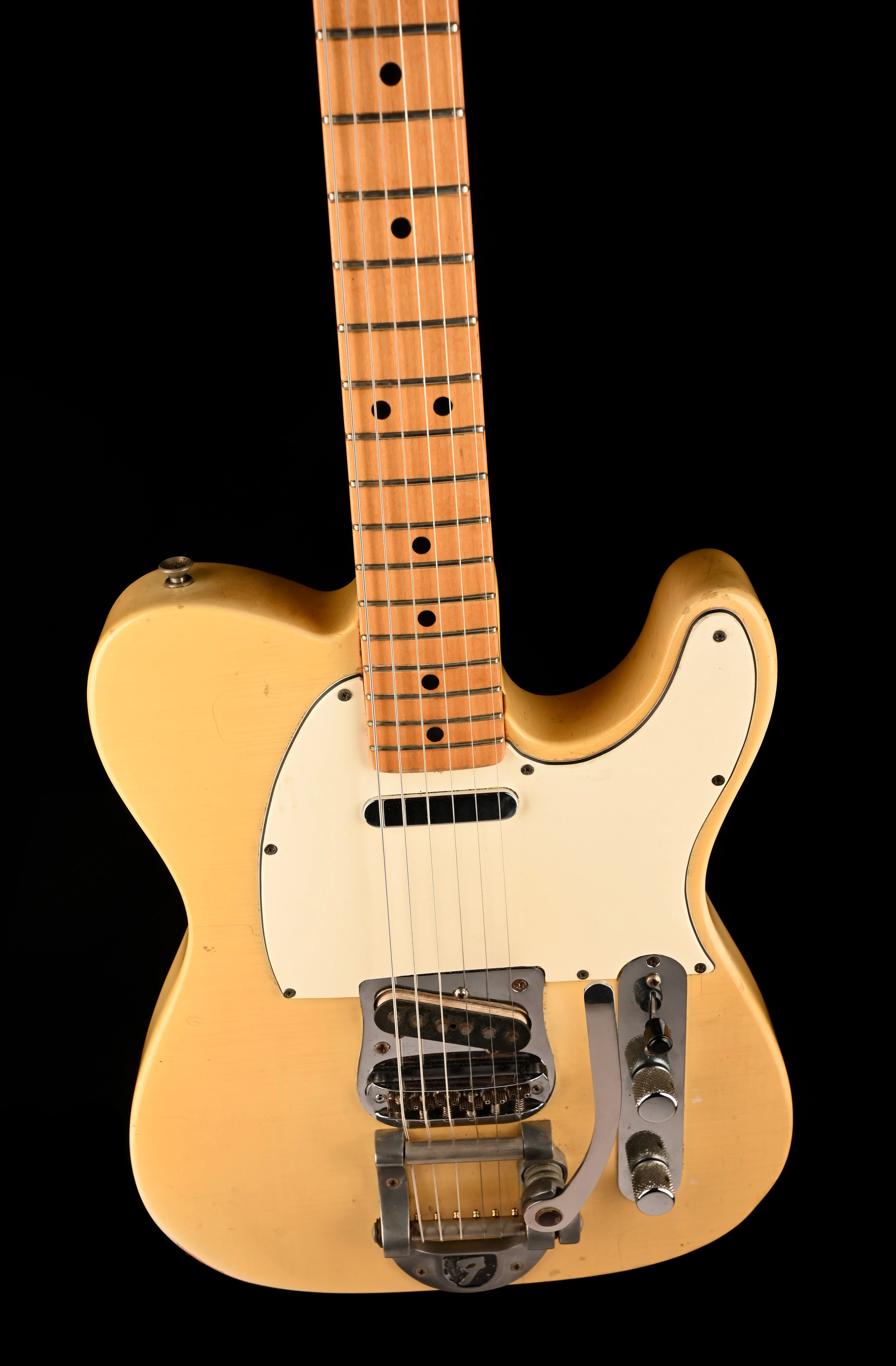 Vintage 1968 Fender Telecaster Blonde With Factory Fender Bigsby With OHSC - Image 4