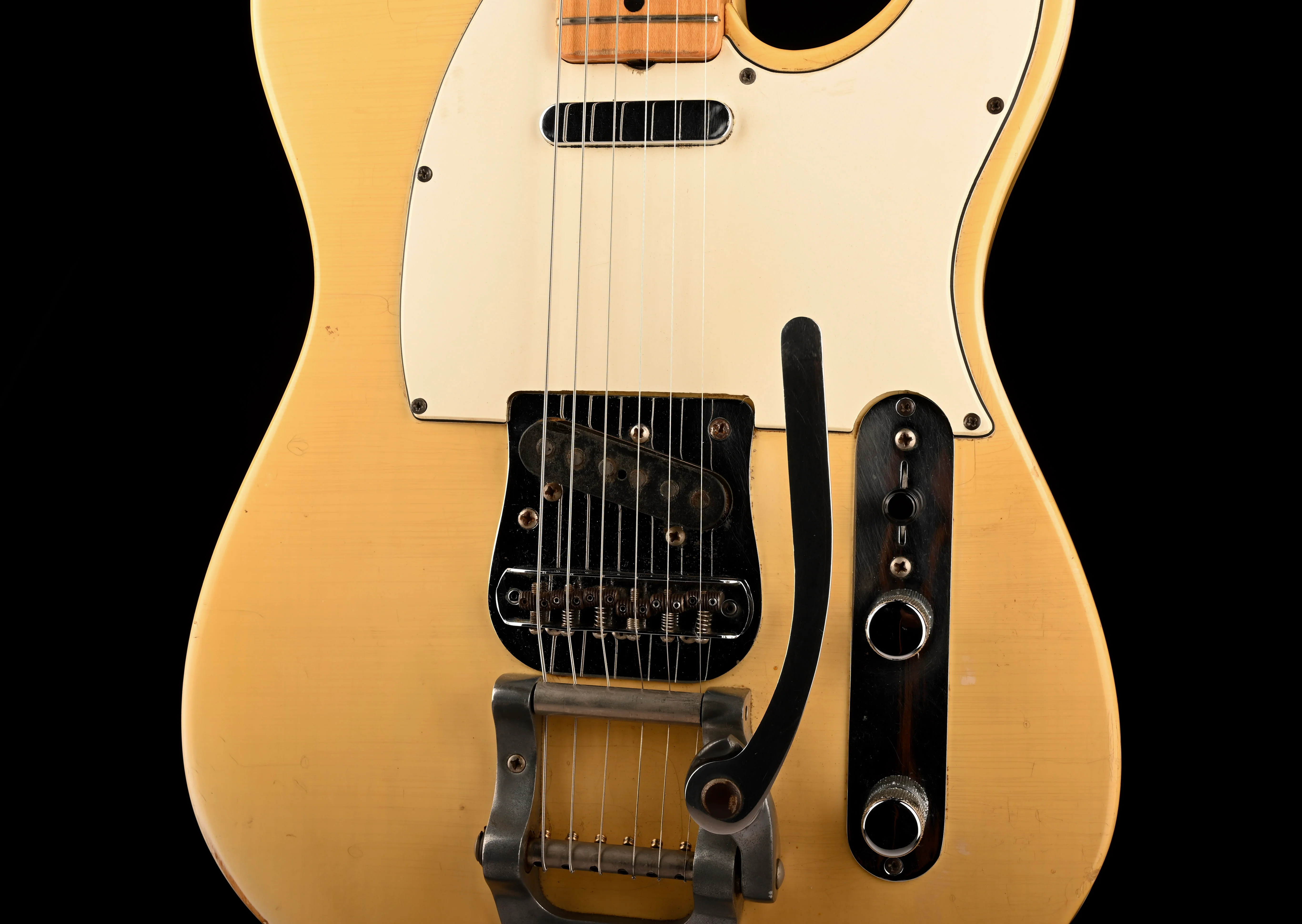 Vintage 1968 Fender Telecaster Blonde With Factory Fender Bigsby With OHSC - Image 6